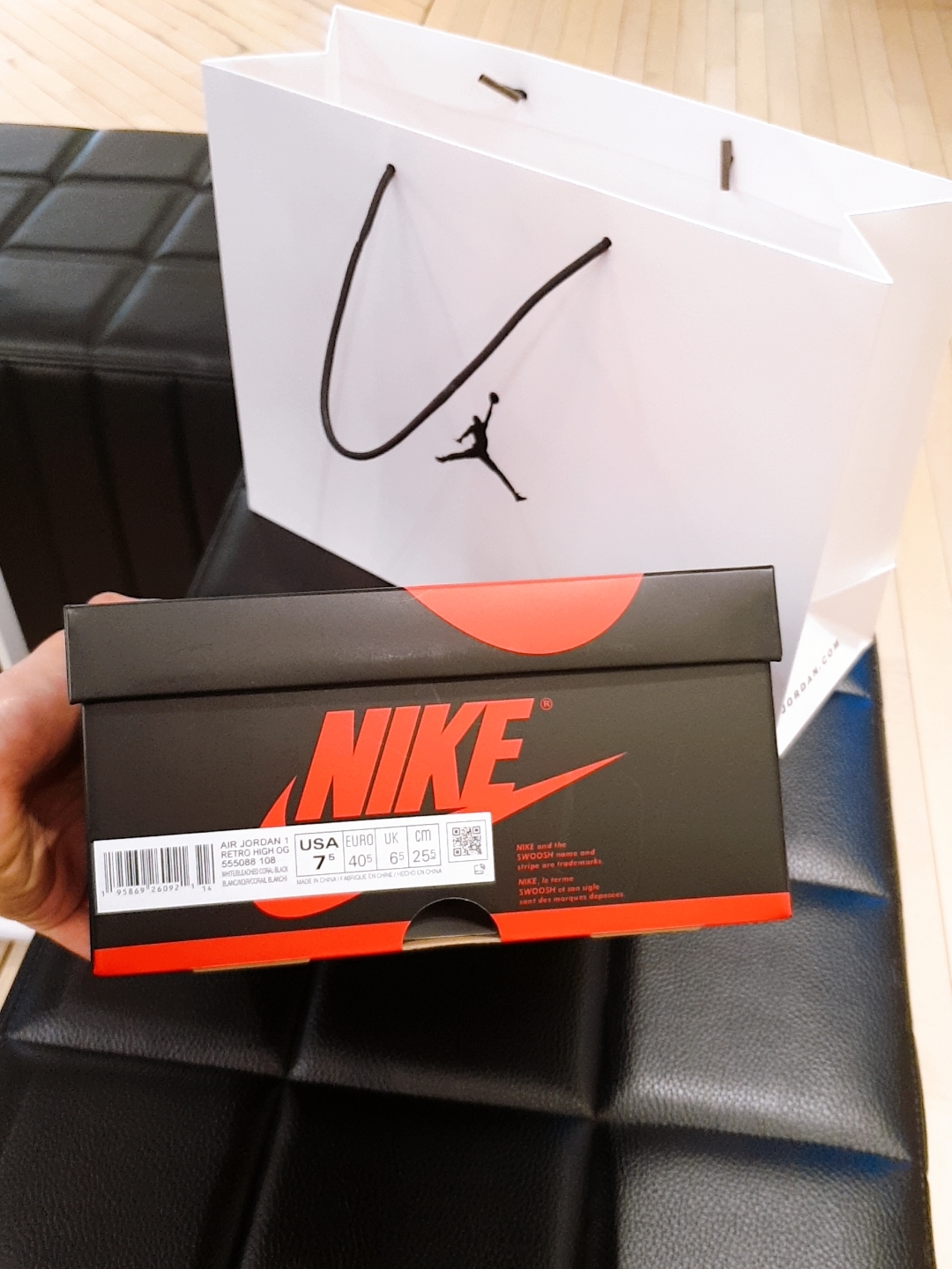Jordan 1 Retro High OG Bleached Coral 착용 스타일 - 4