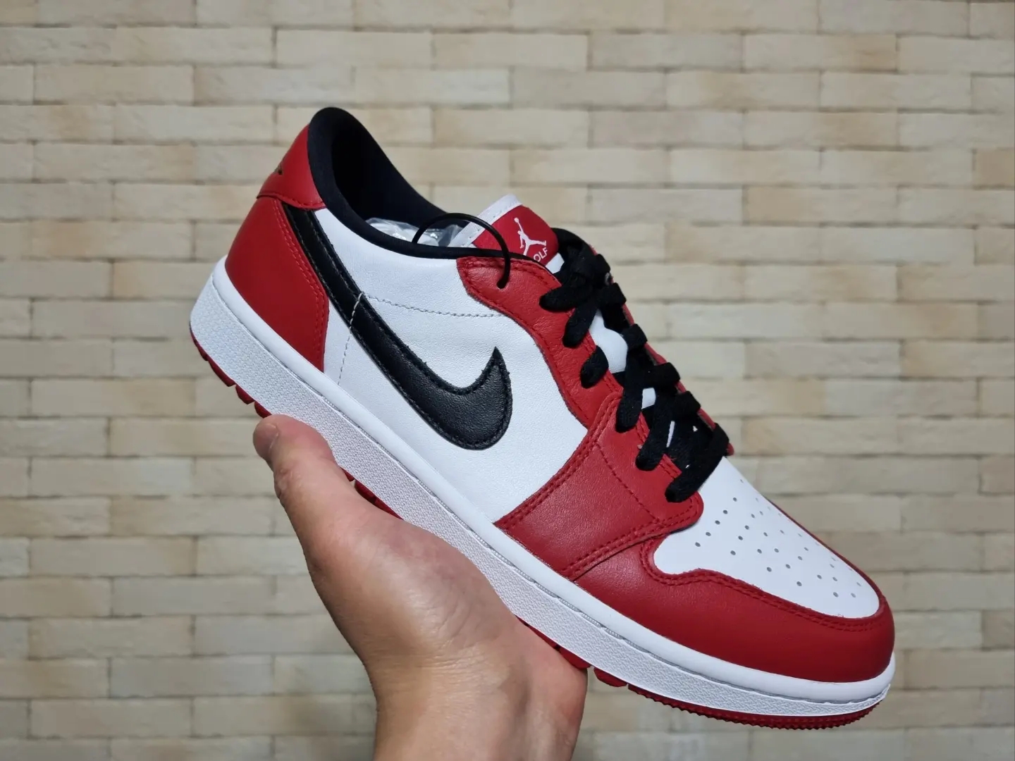 Jordan 1 Low Golf Chicago 착용 스타일 - 4