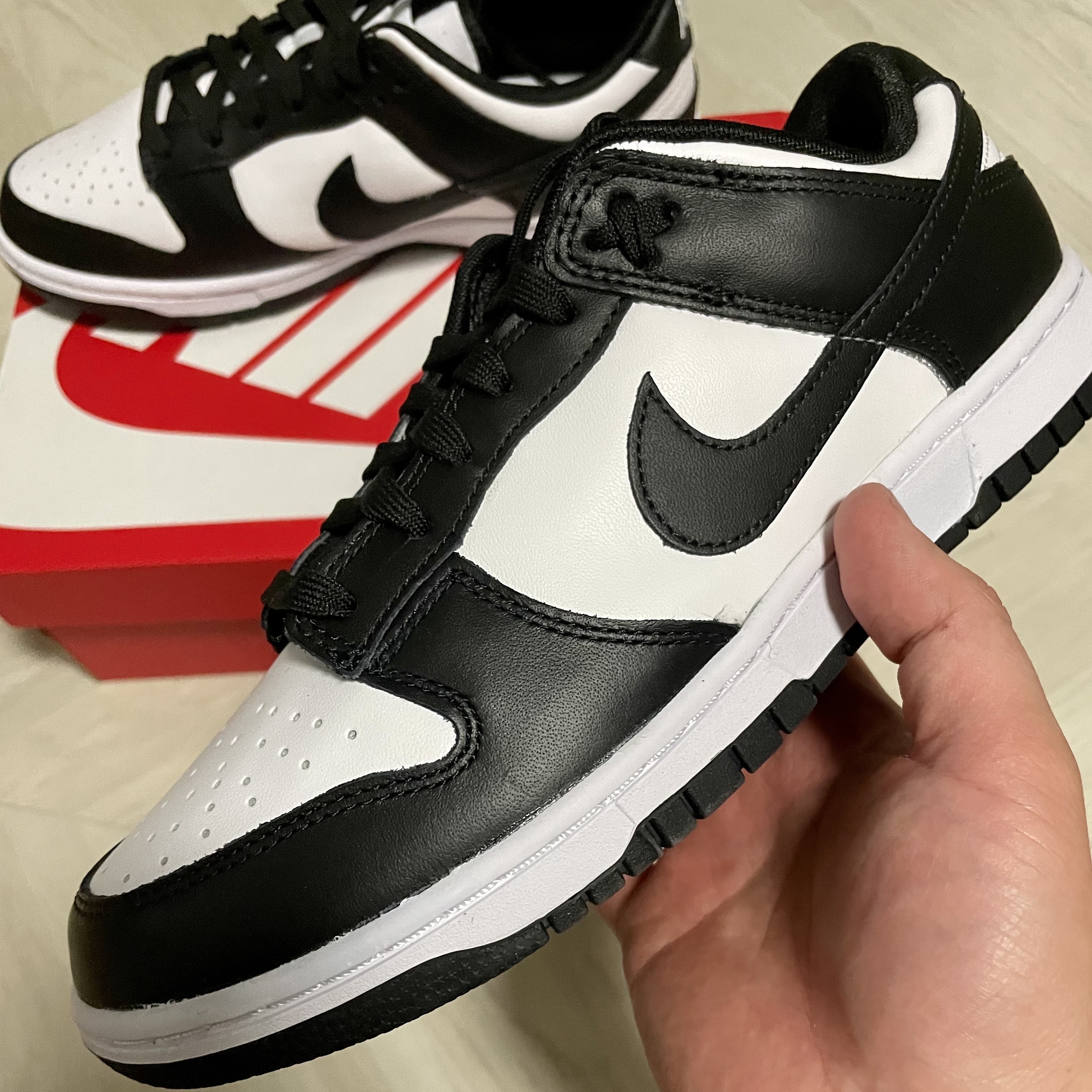 Nike Dunk Low Retro Black 착용 스타일