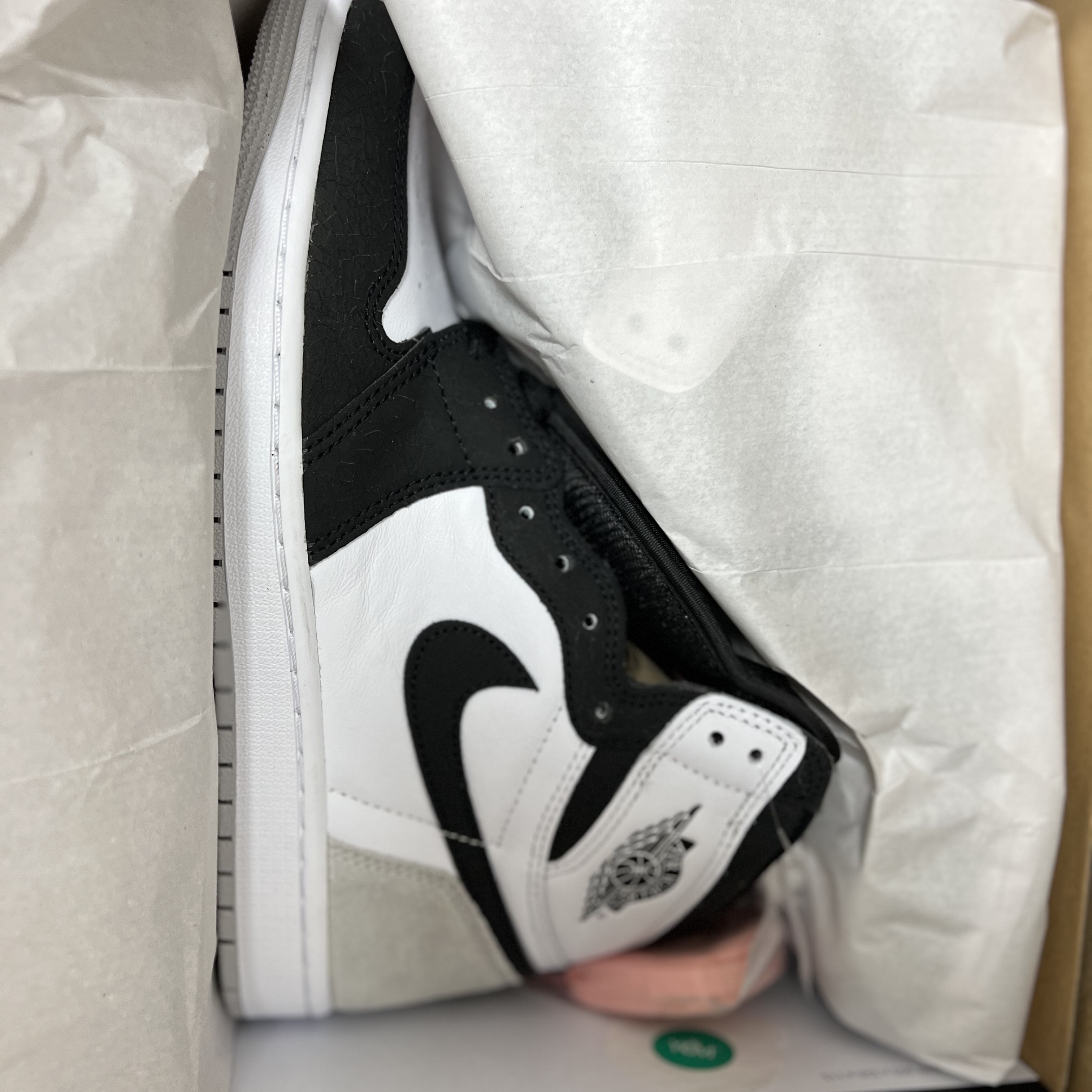 Jordan 1 Retro High OG Bleached Coral 착용 스타일