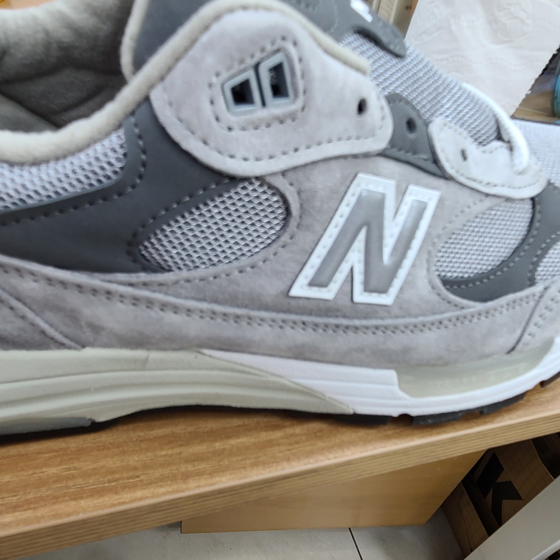 New Balance 992 Made in USA Grey - D Standard 착용 스타일 - 2