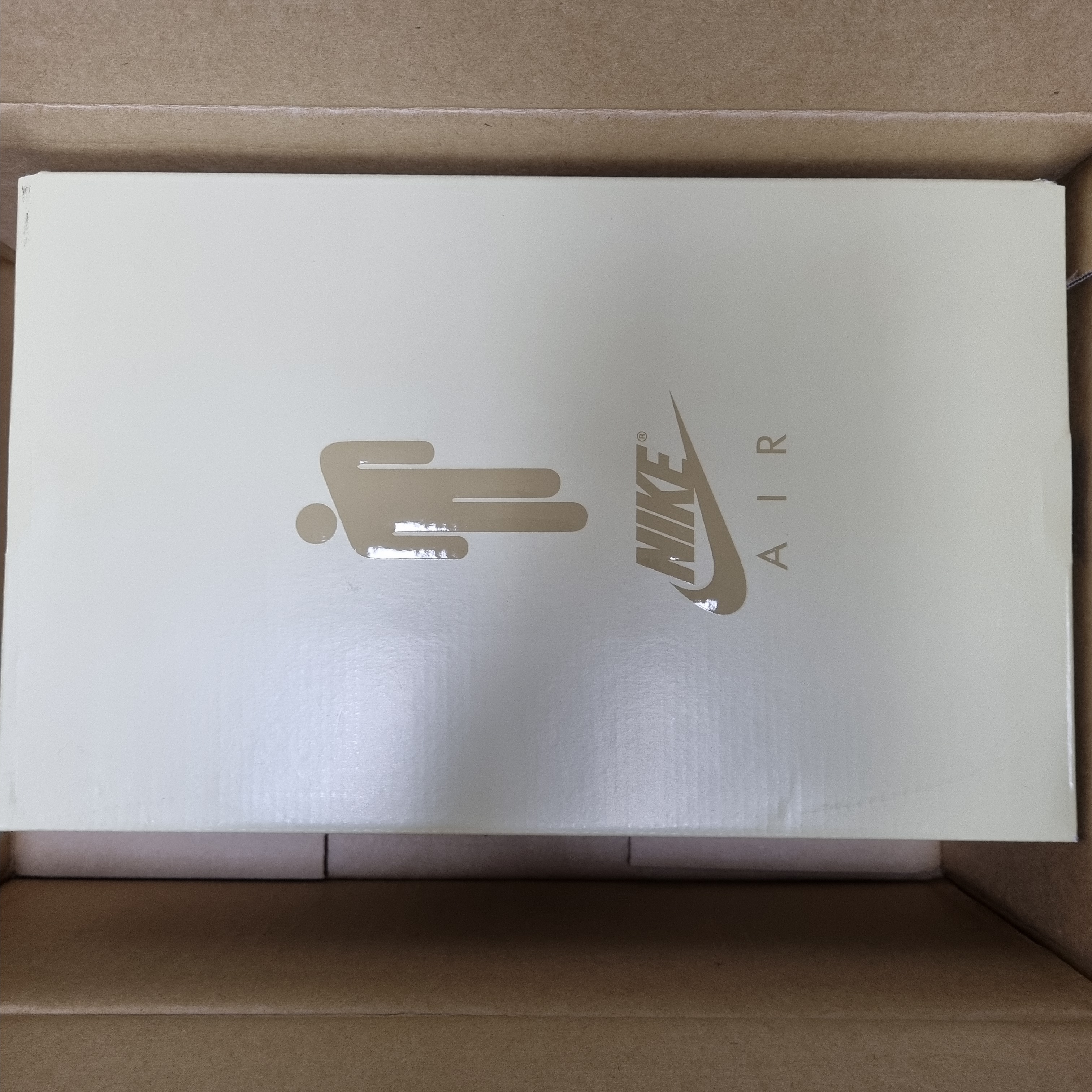 Nike x Billie Eilish Air Force 1 High '07 SP Mushroom 착용 스타일 - 1