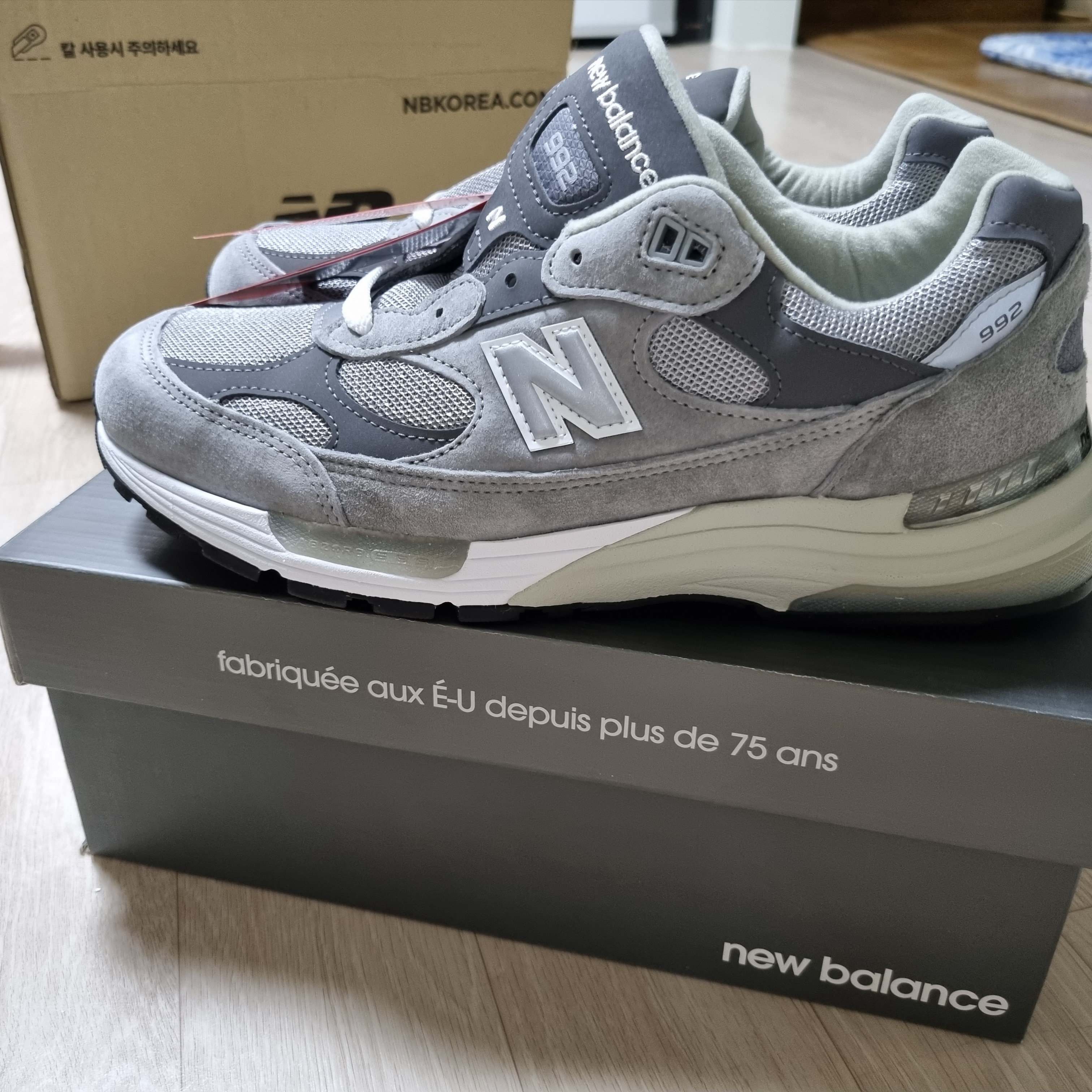 New Balance 992 Made in USA Grey - D Standard 착용 스타일 - 1