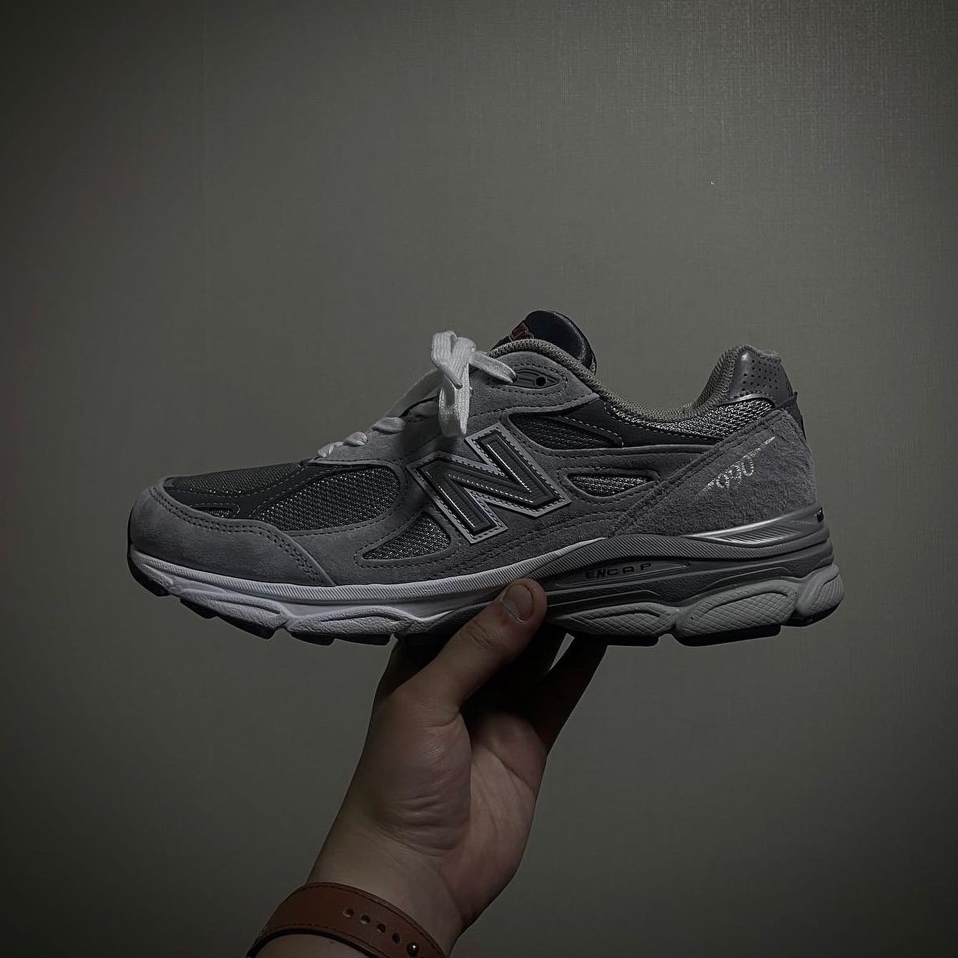 New Balance 990v3 Made in USA Grey - D Standard 착용 스타일