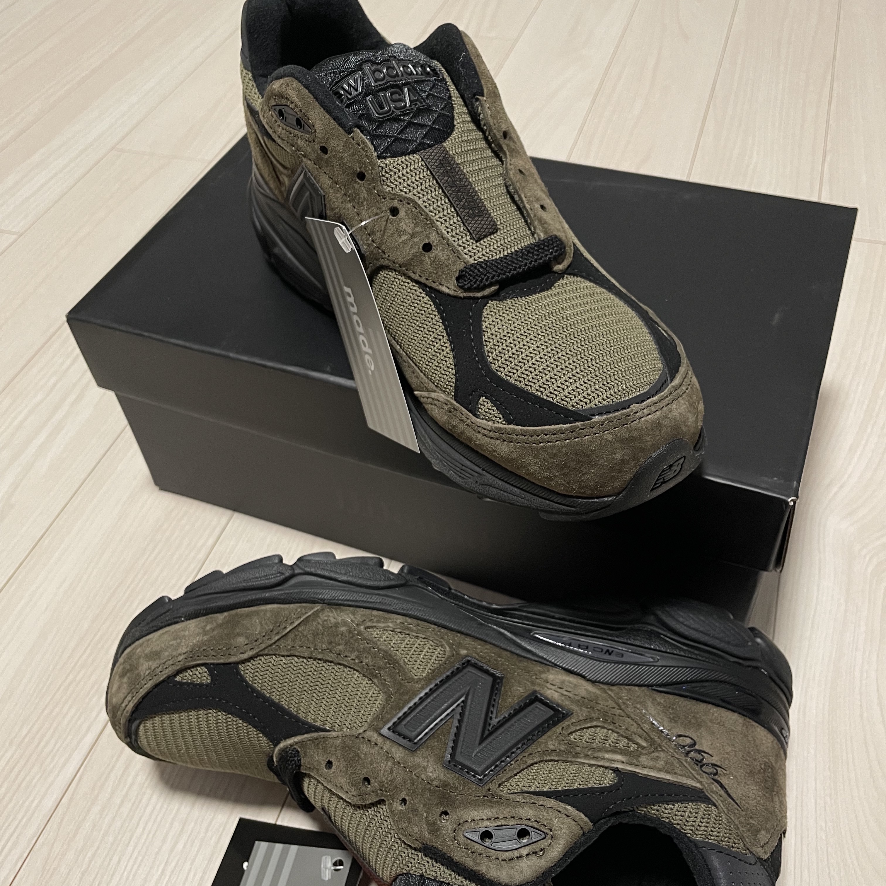 New Balance x JJJJound 990v3 Brown Black 착용 스타일 - 2