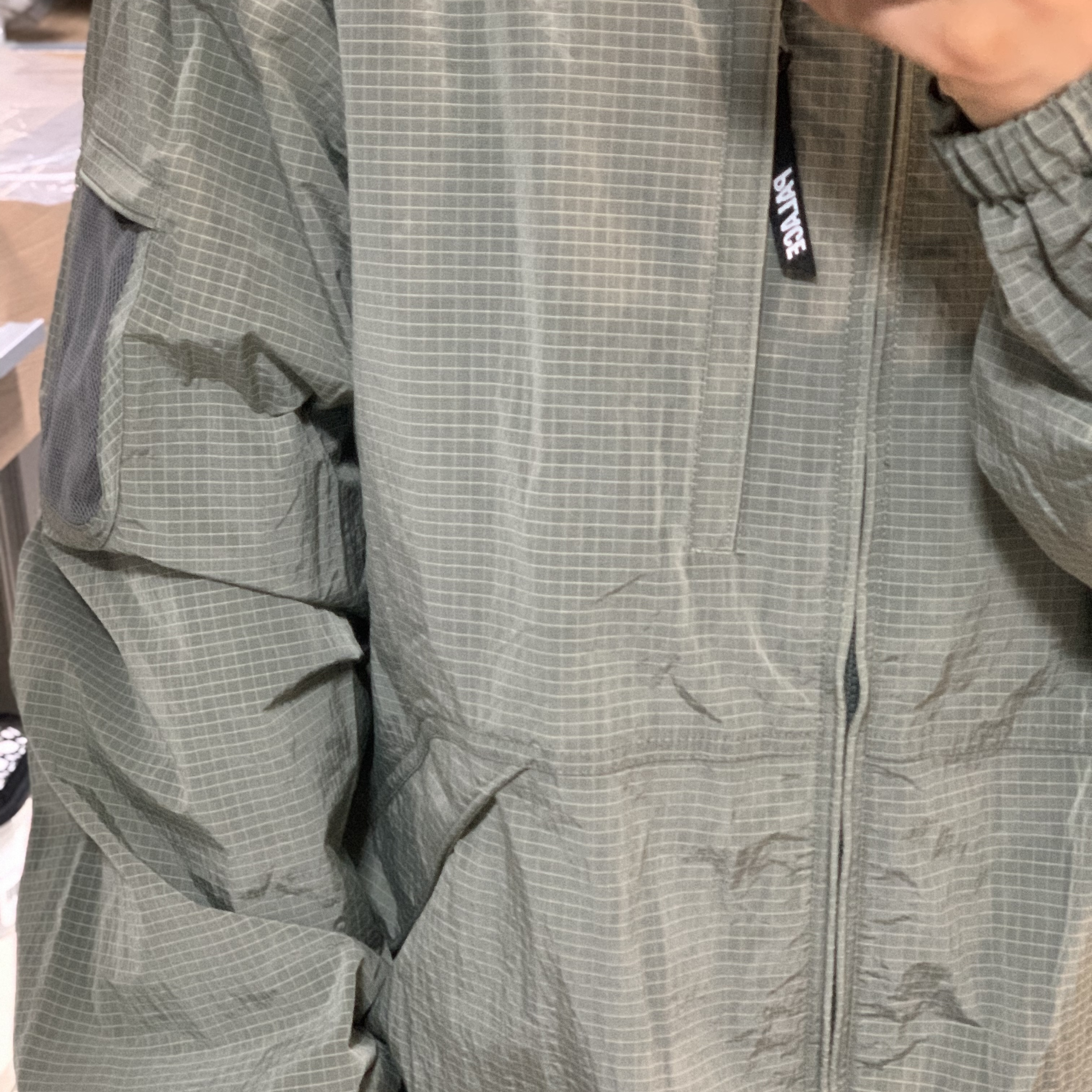Palace Cripstop Grid Jacket Olive - 22SS 착용 스타일 - 3