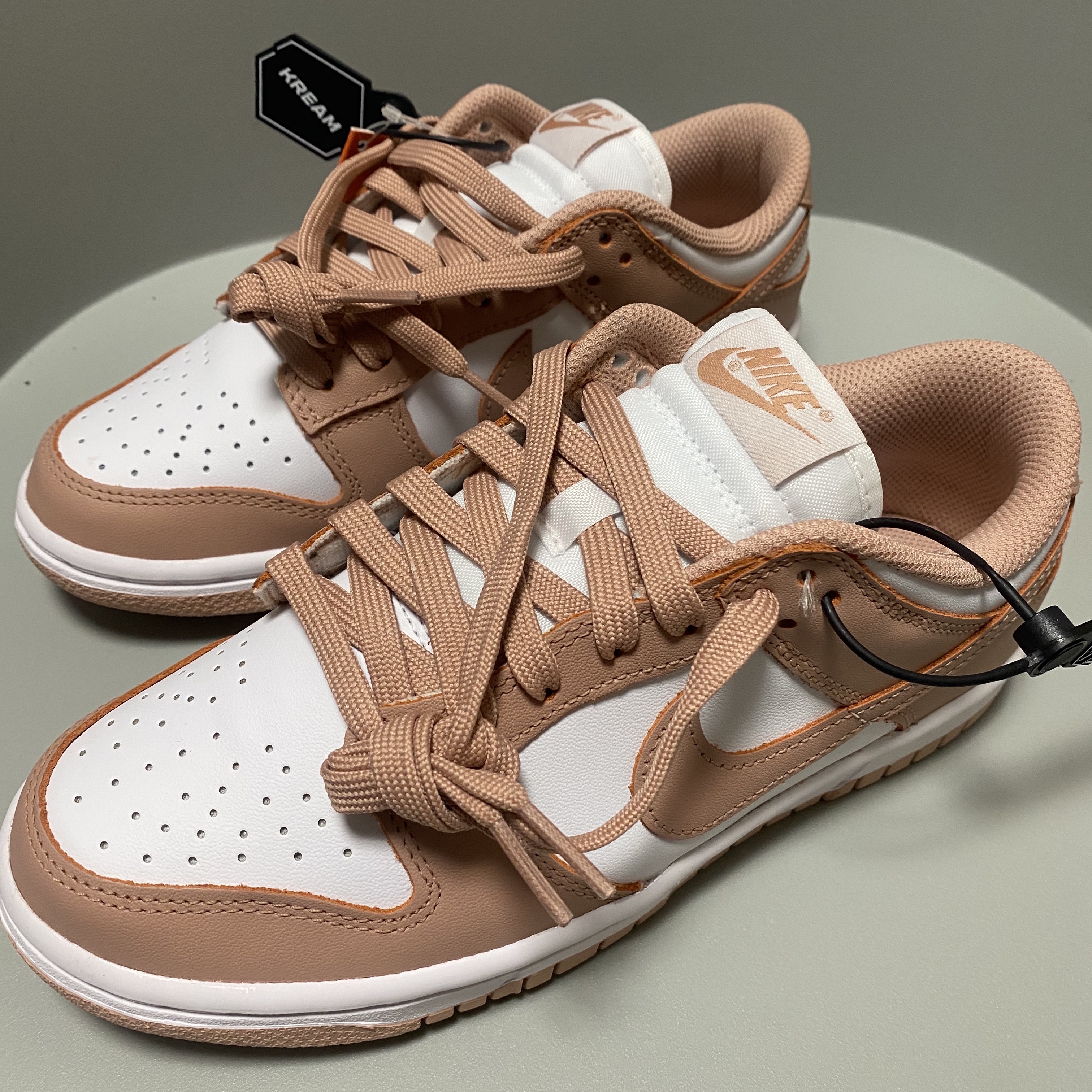 (W) Nike Dunk Low Rose Whisper 착용 스타일