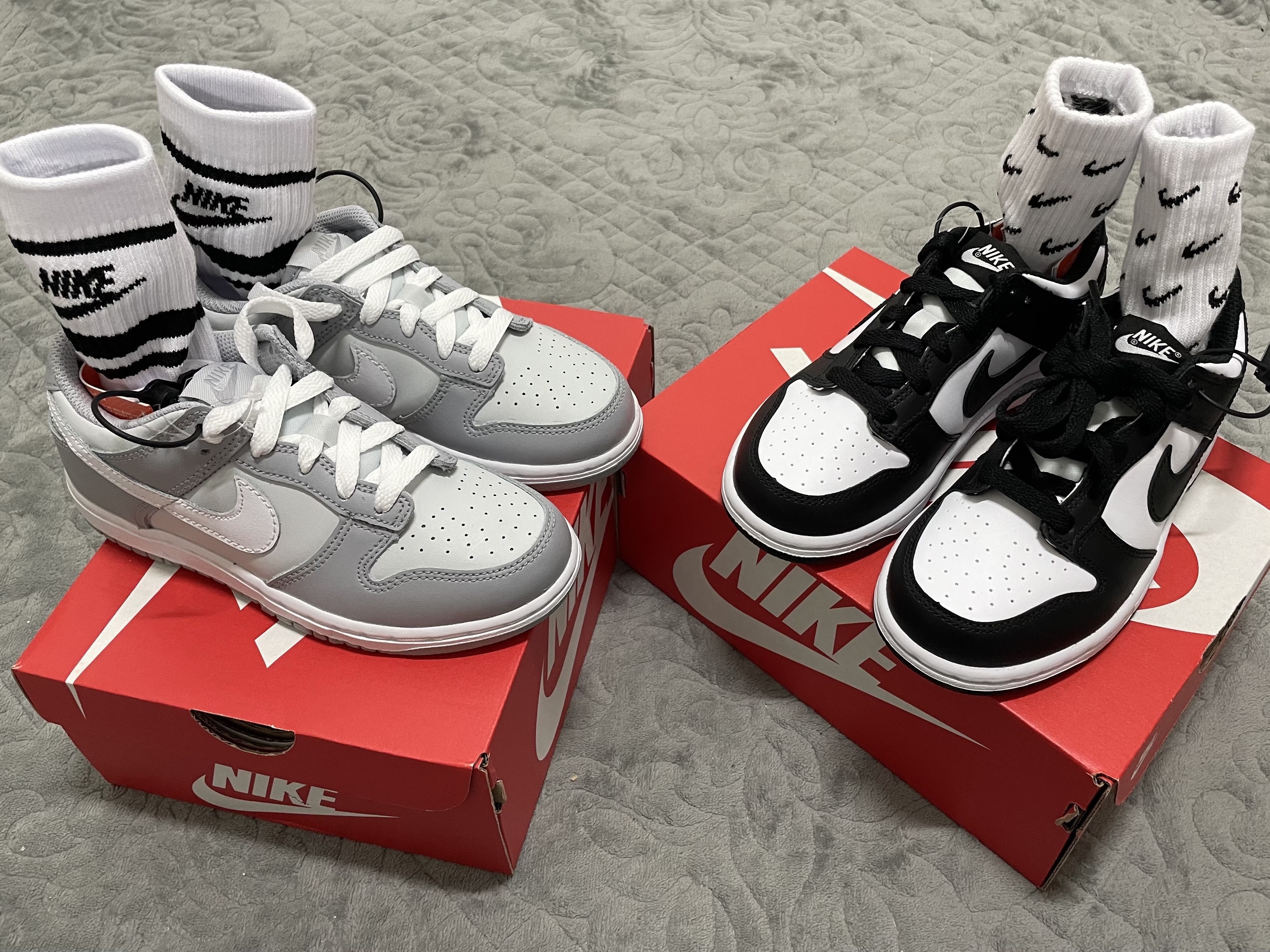 (PS) Nike Dunk Low Black, (PS) Nike Dunk Low Wolf Grey 착용 스타일 - 1