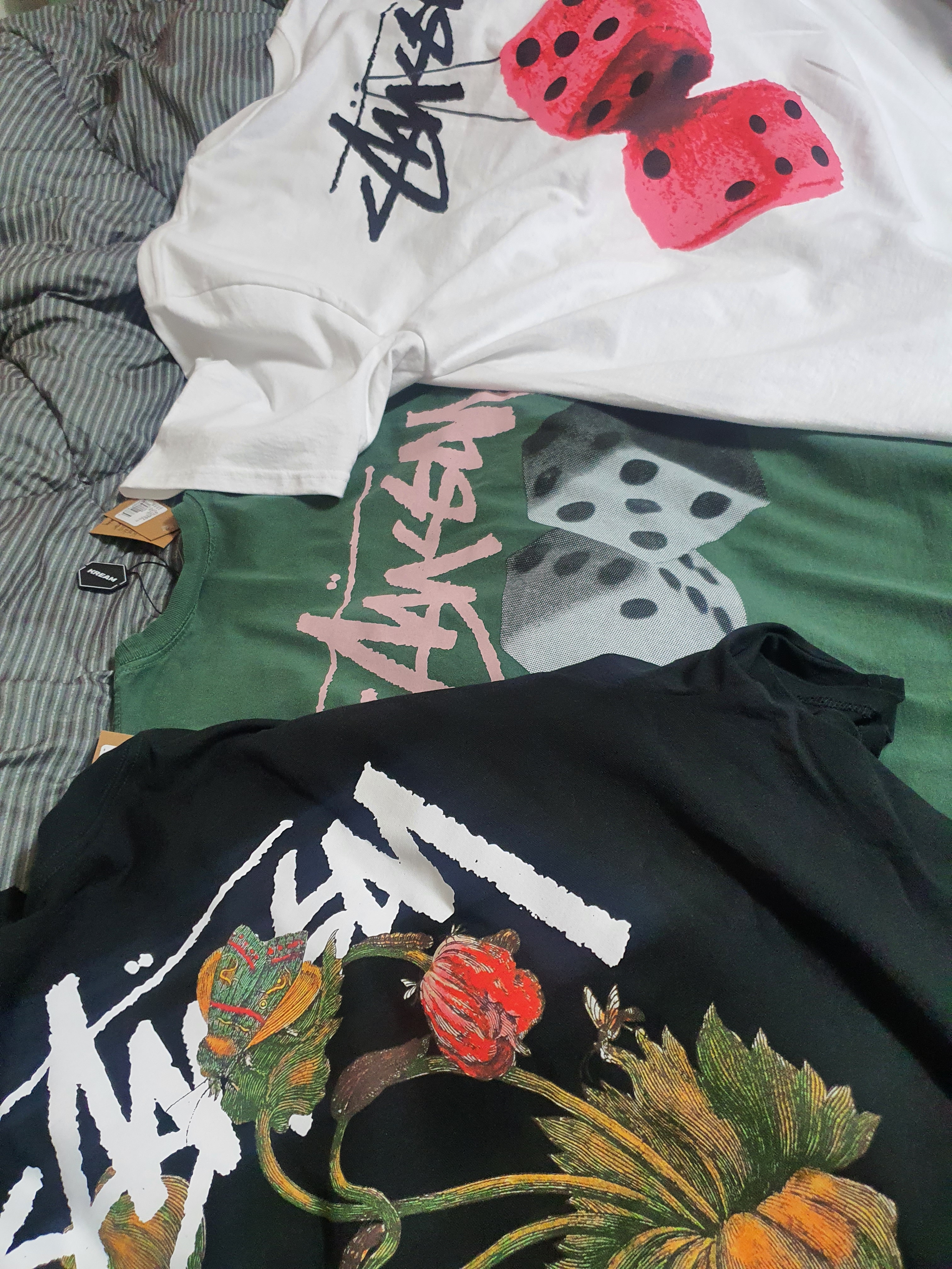 Stussy x Our Legacy Surfman Pig. Dyed T-Shirt Black - 21FW, Stussy Withered Flower T-Shirt Black 착용 스타일 - 2