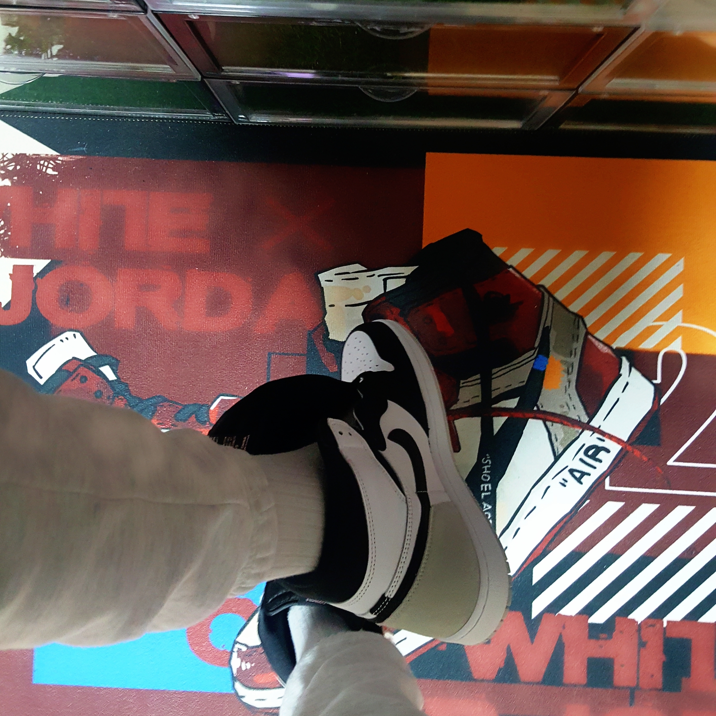 Jordan 1 Retro High OG Bleached Coral 착용 스타일 - 4