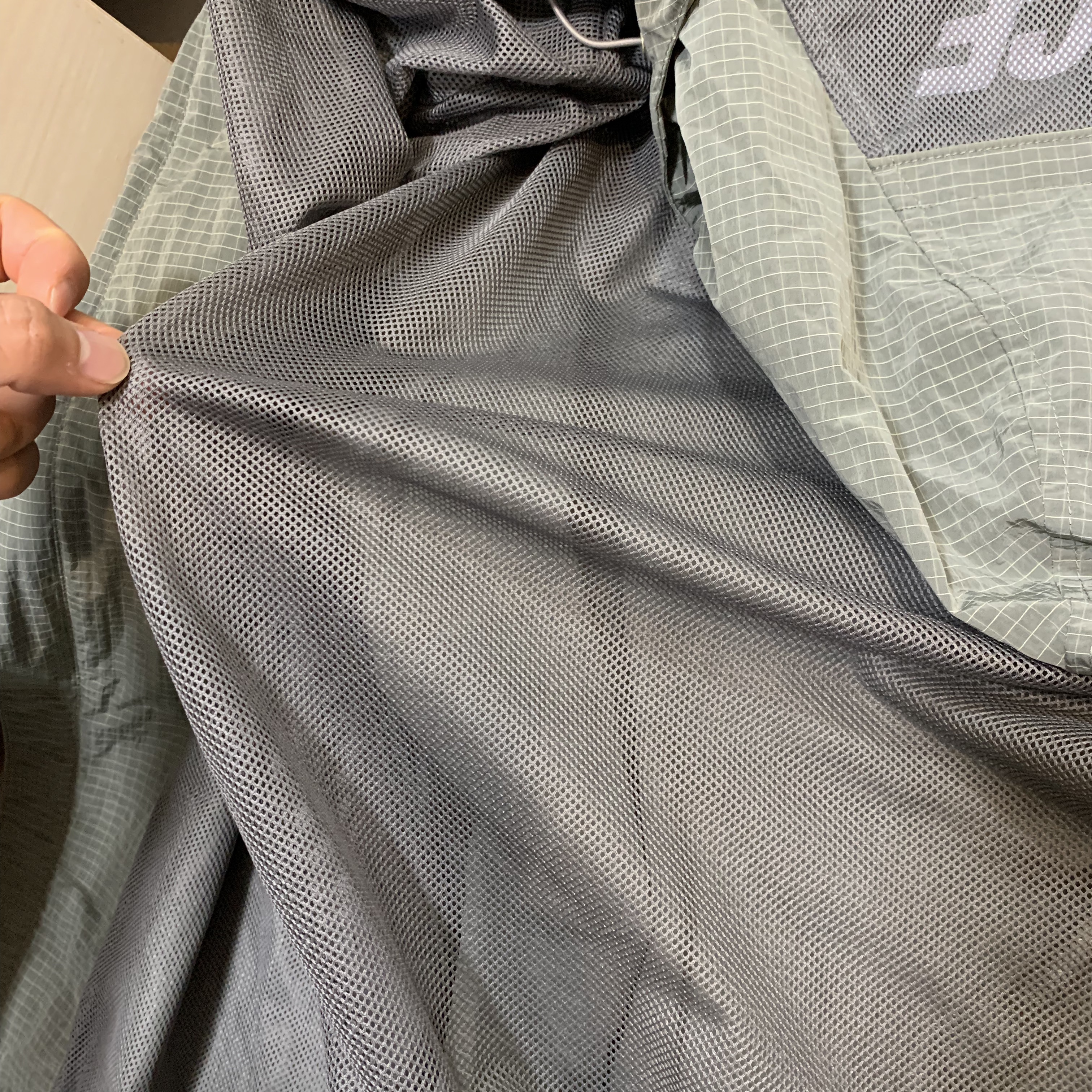 Palace Cripstop Grid Jacket Olive - 22SS 착용 스타일 - 4