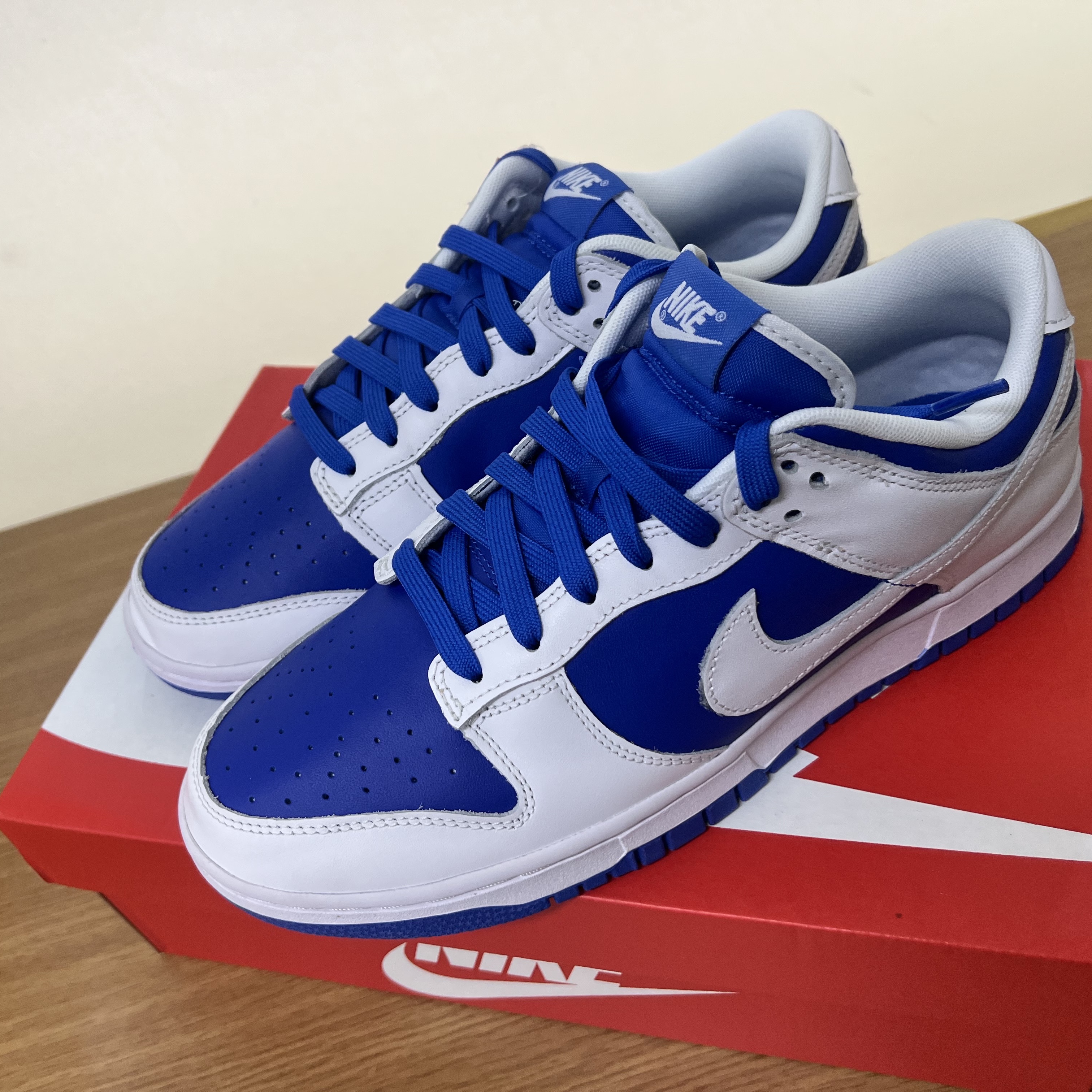 Nike Dunk Low Retro Racer Blue and White 착용 스타일 - 1