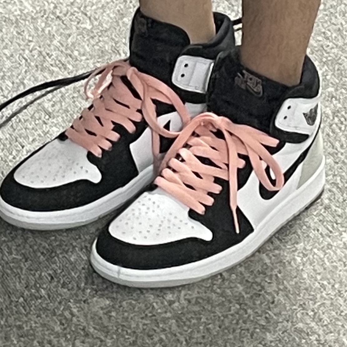 (GS) Jordan 1 Retro High OG Bleached Coral 착용 스타일