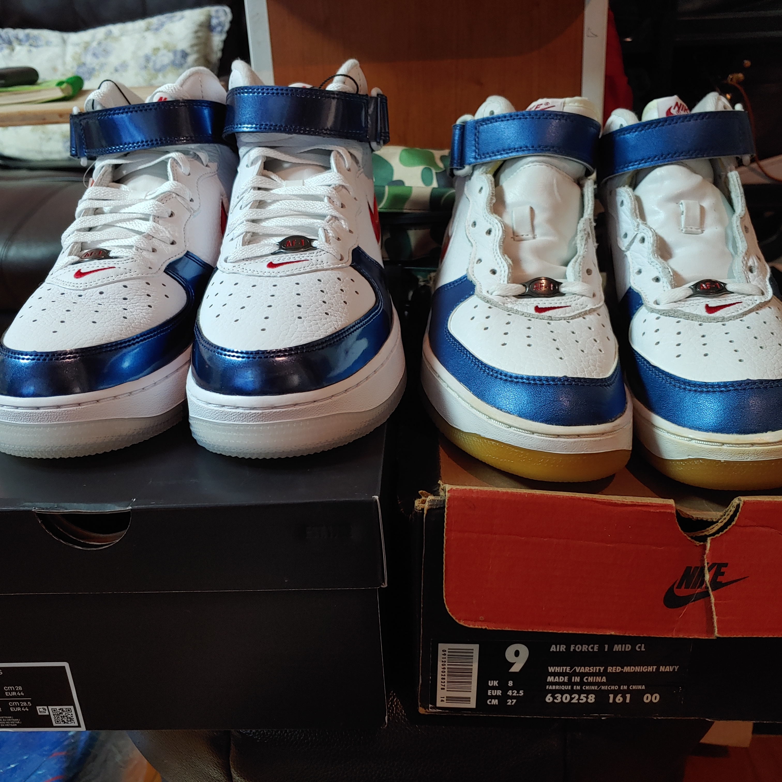 Nike Air Force 1 Mid QS University Red and Midnight Navy 착용 스타일 - 1
