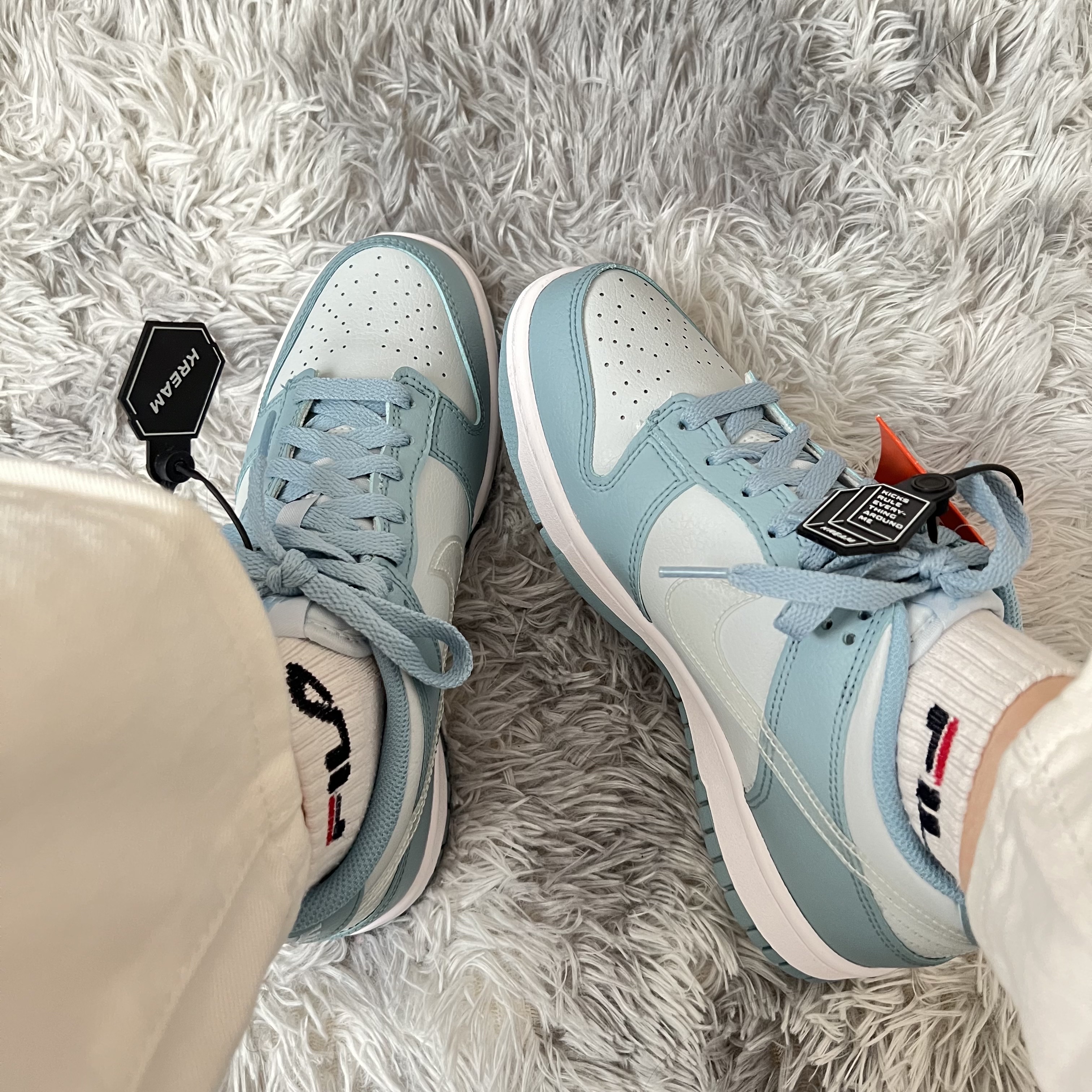 (GS) Nike Dunk Low Aura 착용 스타일 - 1