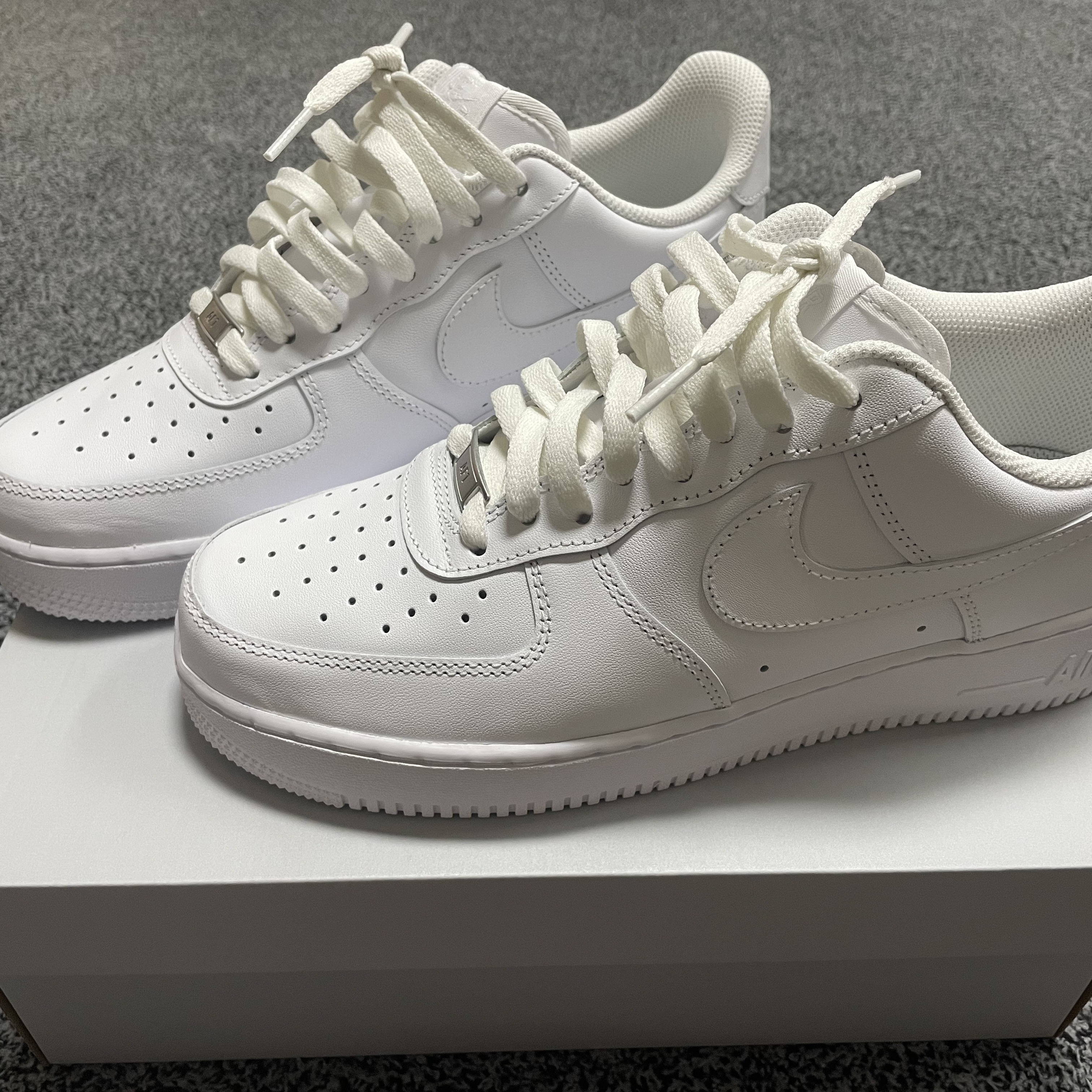 Nike Air Force 1 '07 Low White 착용 스타일
