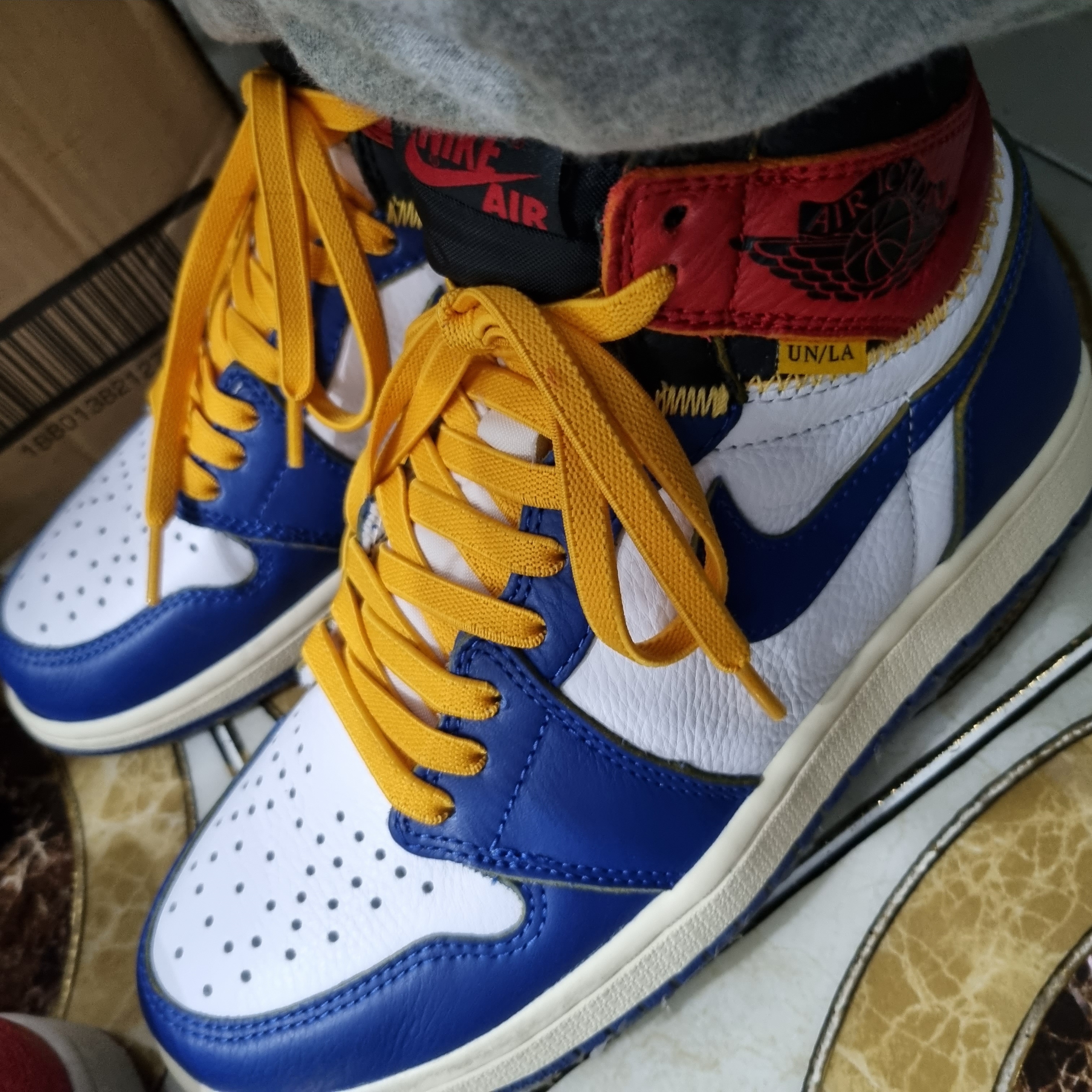Jordan 1 x Union Retro High Blue Toe 착용 스타일