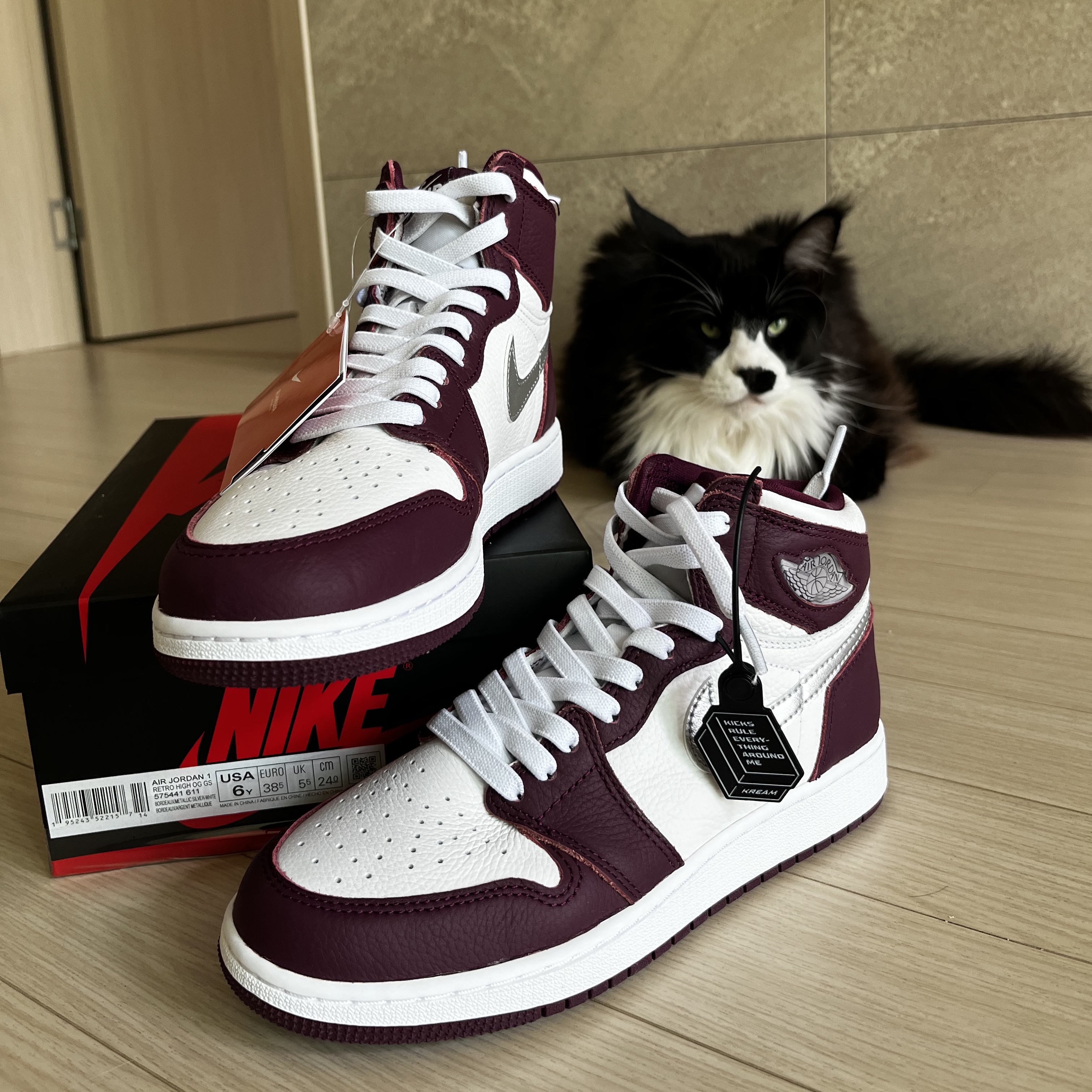 (GS) Jordan 1 Retro High OG Bordeaux 착용 스타일 - 1