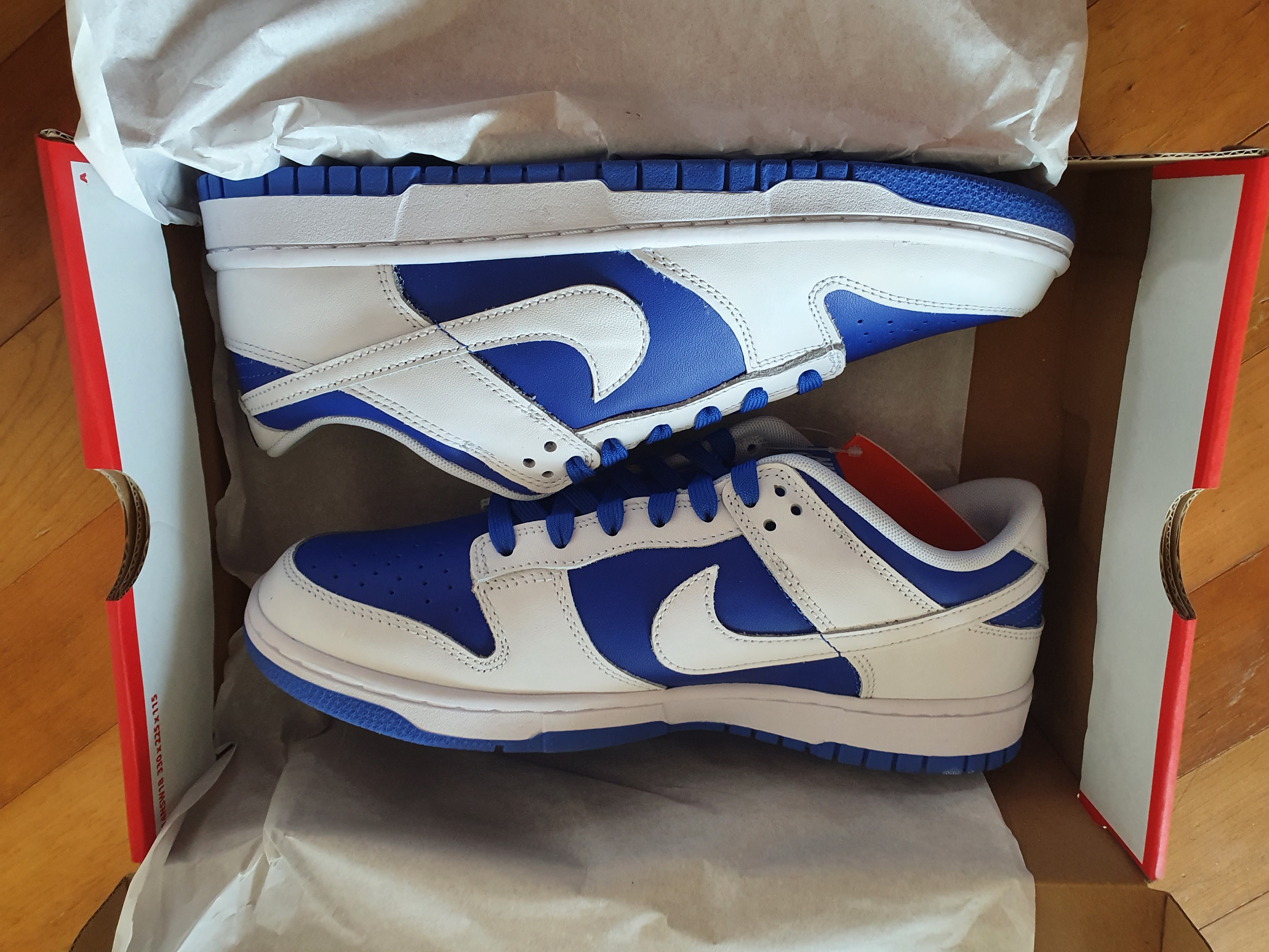 Nike Dunk Low Retro Racer Blue and White 착용 스타일 - 1