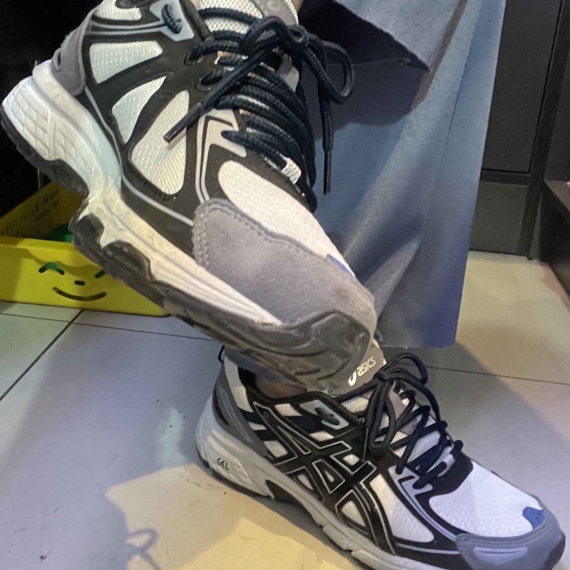 Asics Gel-Venture 6 SPS Glacier Grey 착용 스타일