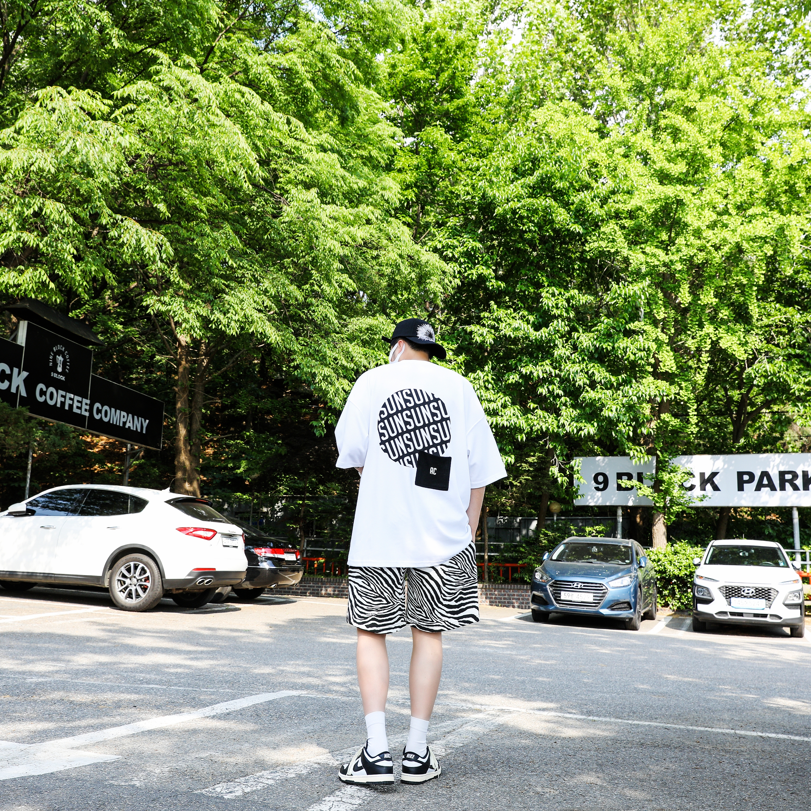 Nike Dunk Low Retro Black 착용 스타일 - 3