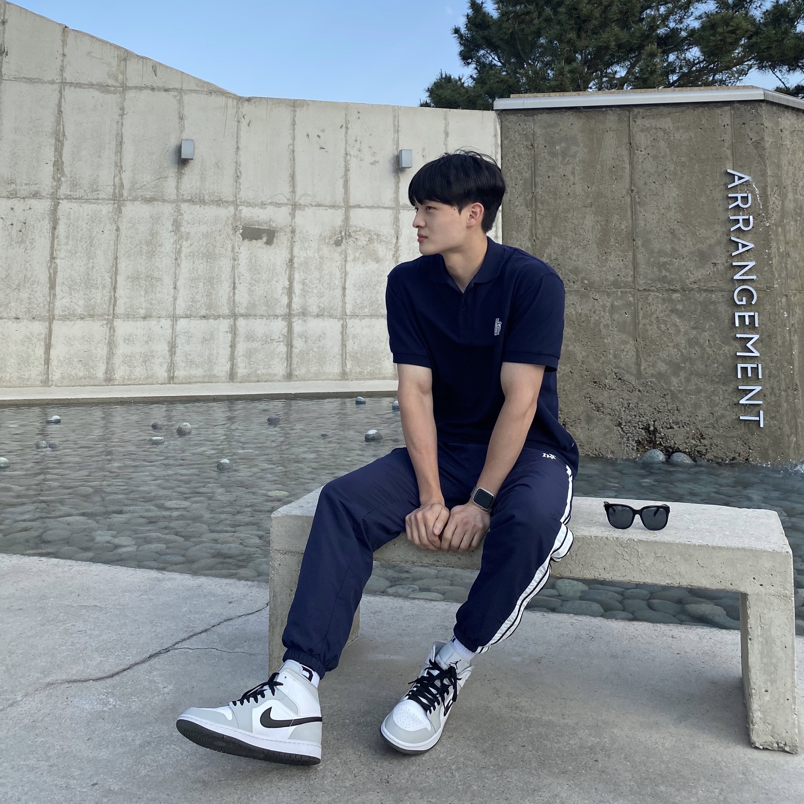 (W) Jordan 1 Mid Grey Fog 착용 스타일 - 1