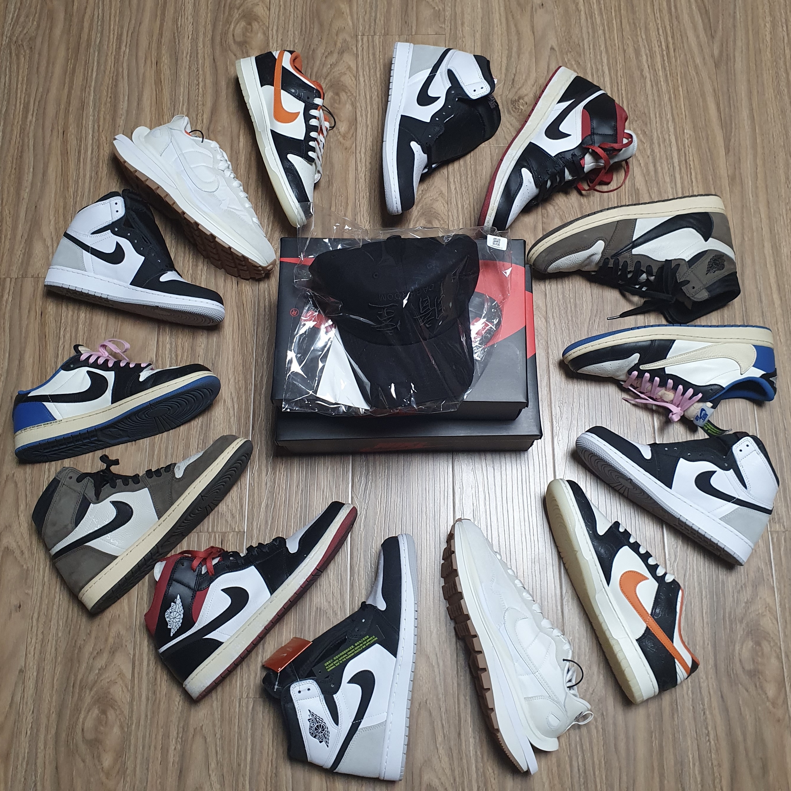 Jordan 1 Retro High OG Bleached Coral 착용 스타일