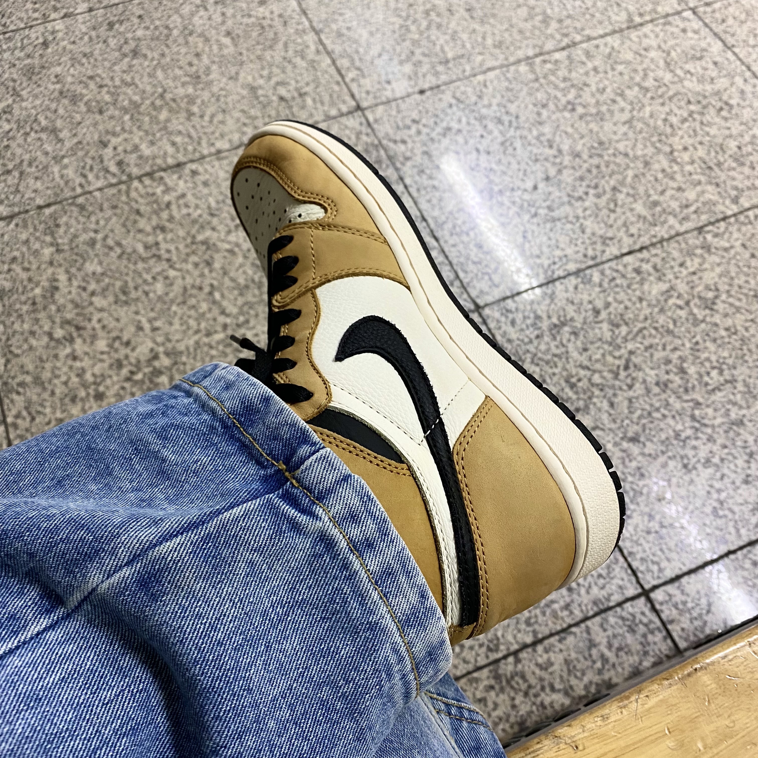 Jordan 1 Retro High Rookie of the Year 착용 스타일