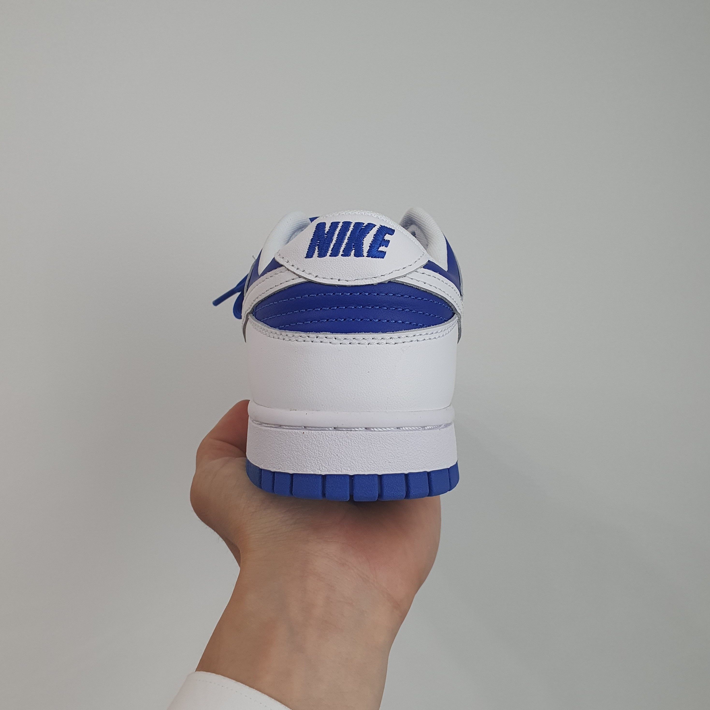 Nike Dunk Low Retro Racer Blue and White 착용 스타일 - 4