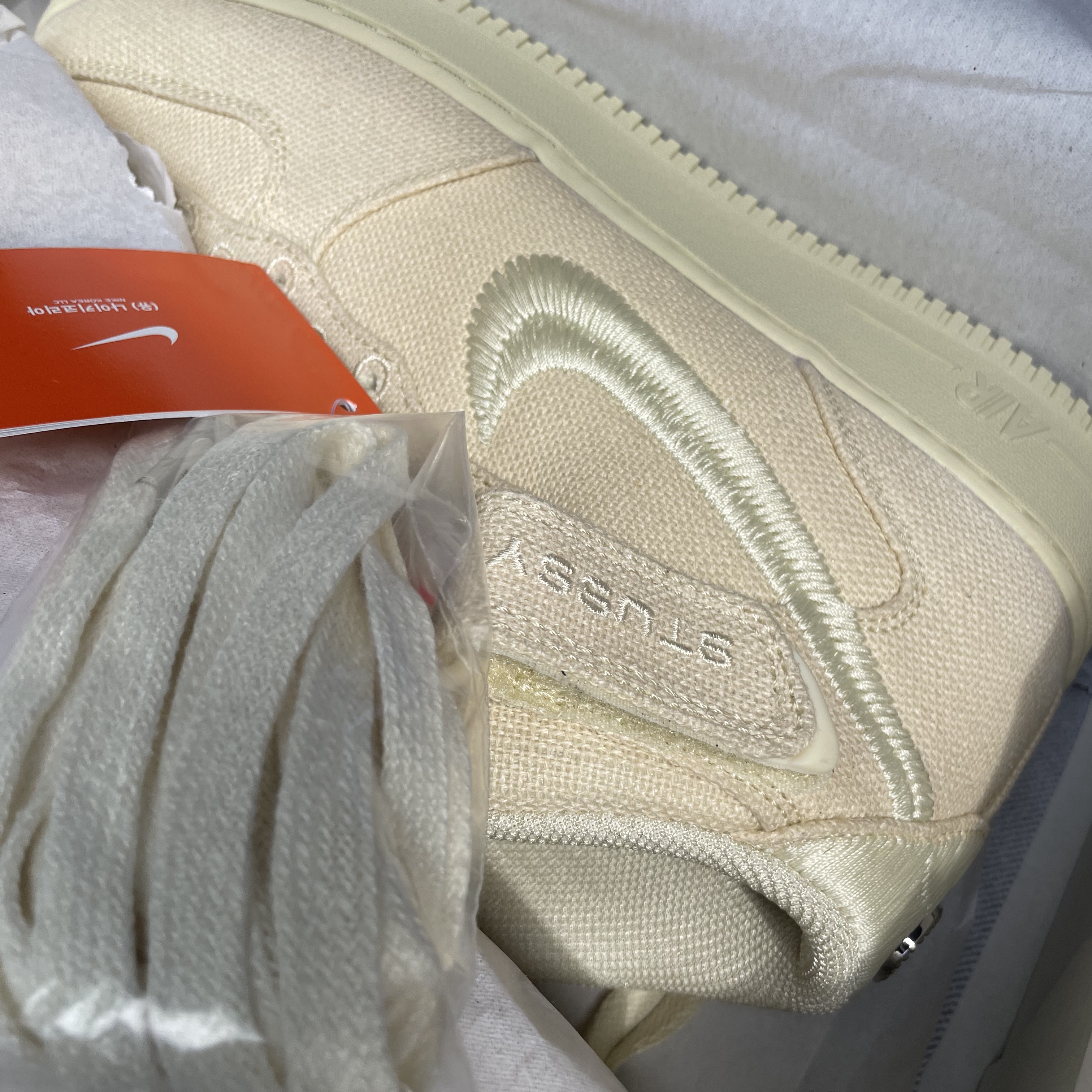 Nike x Stussy Air Force 1 '07 Mid SP Fossil 착용 스타일
