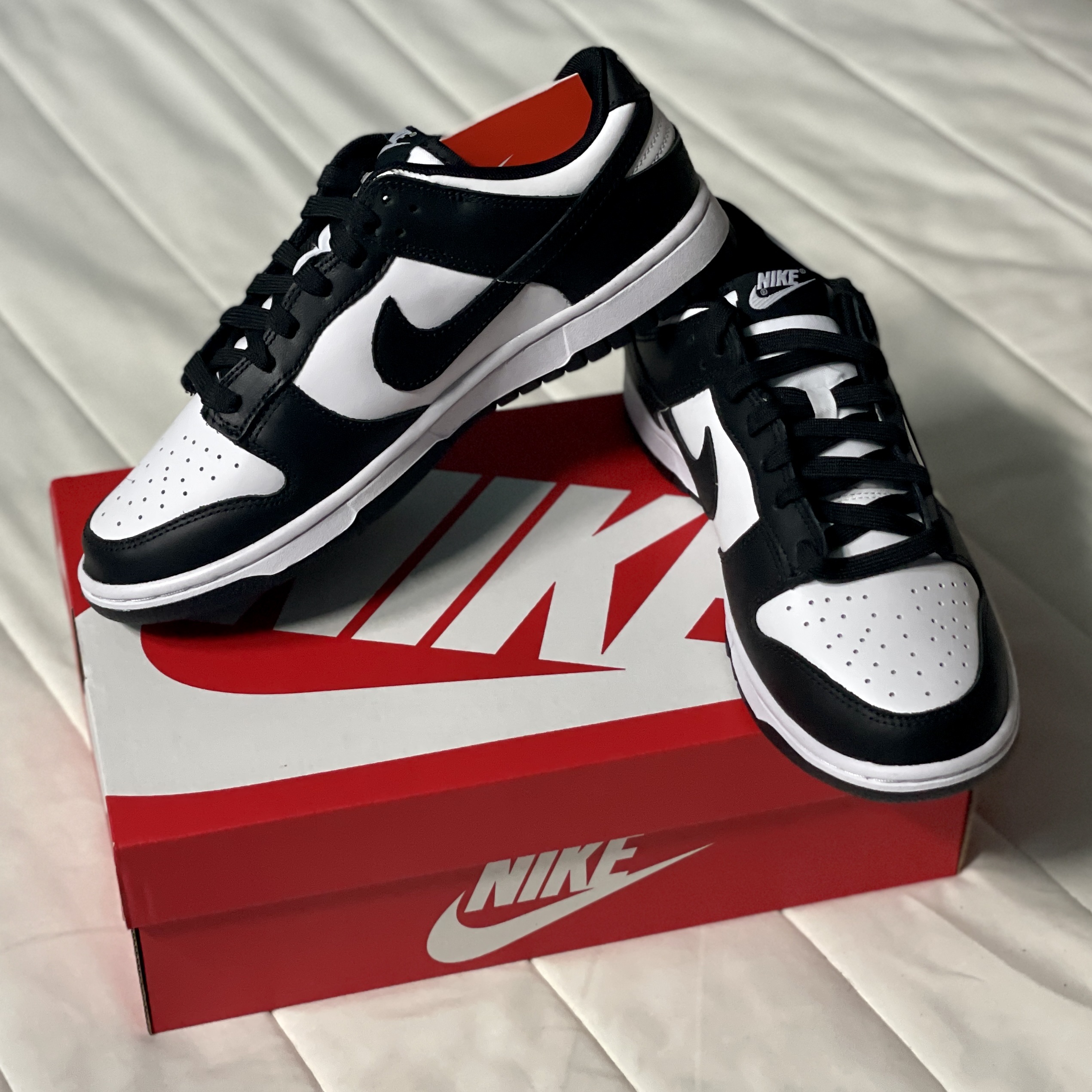 Nike Dunk Low Retro Black 착용 스타일 - 1