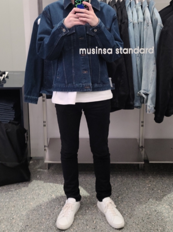 Common Projects Original Achilles Low White 착용 스타일