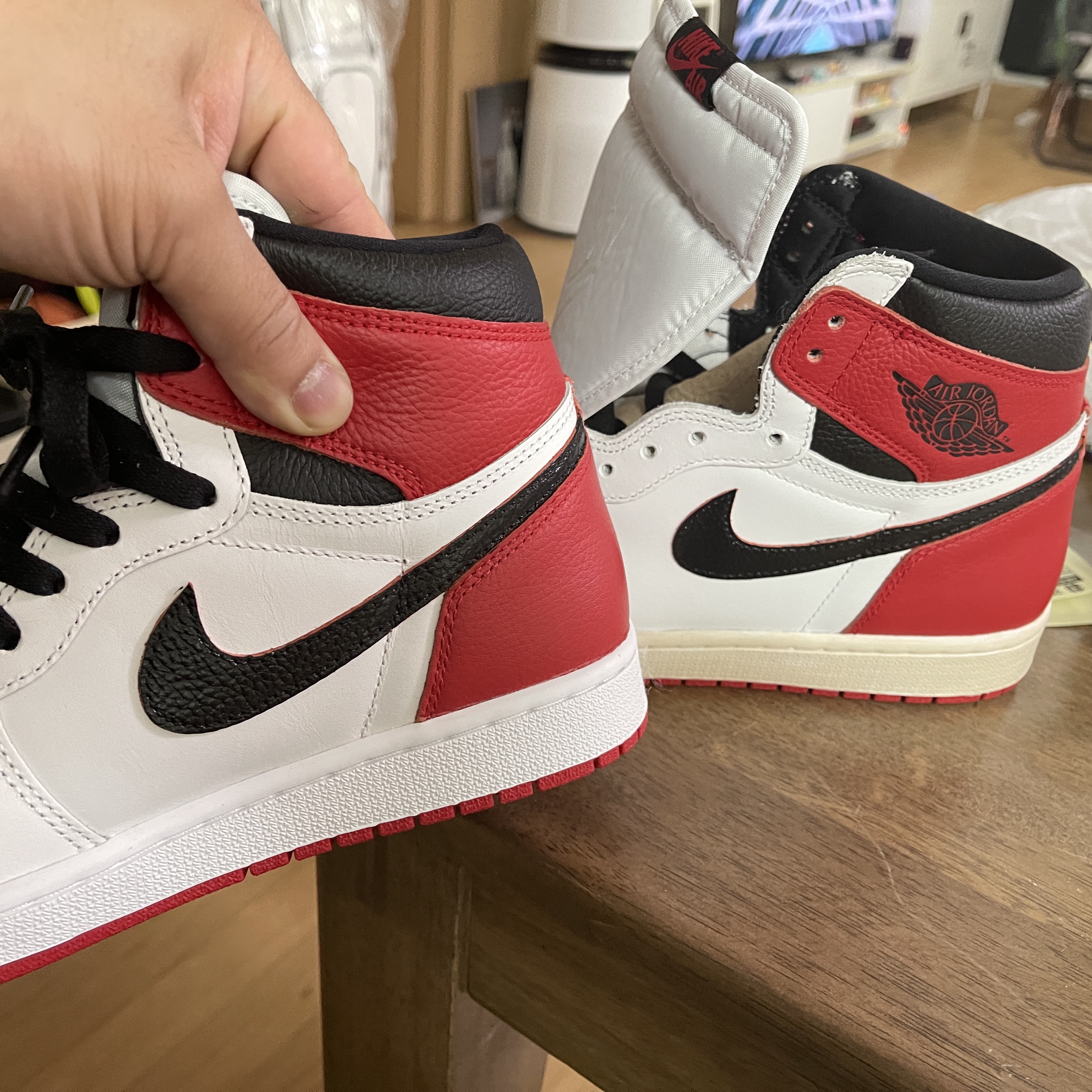 Jordan 1 Retro High OG Heritage 착용 스타일 - 1