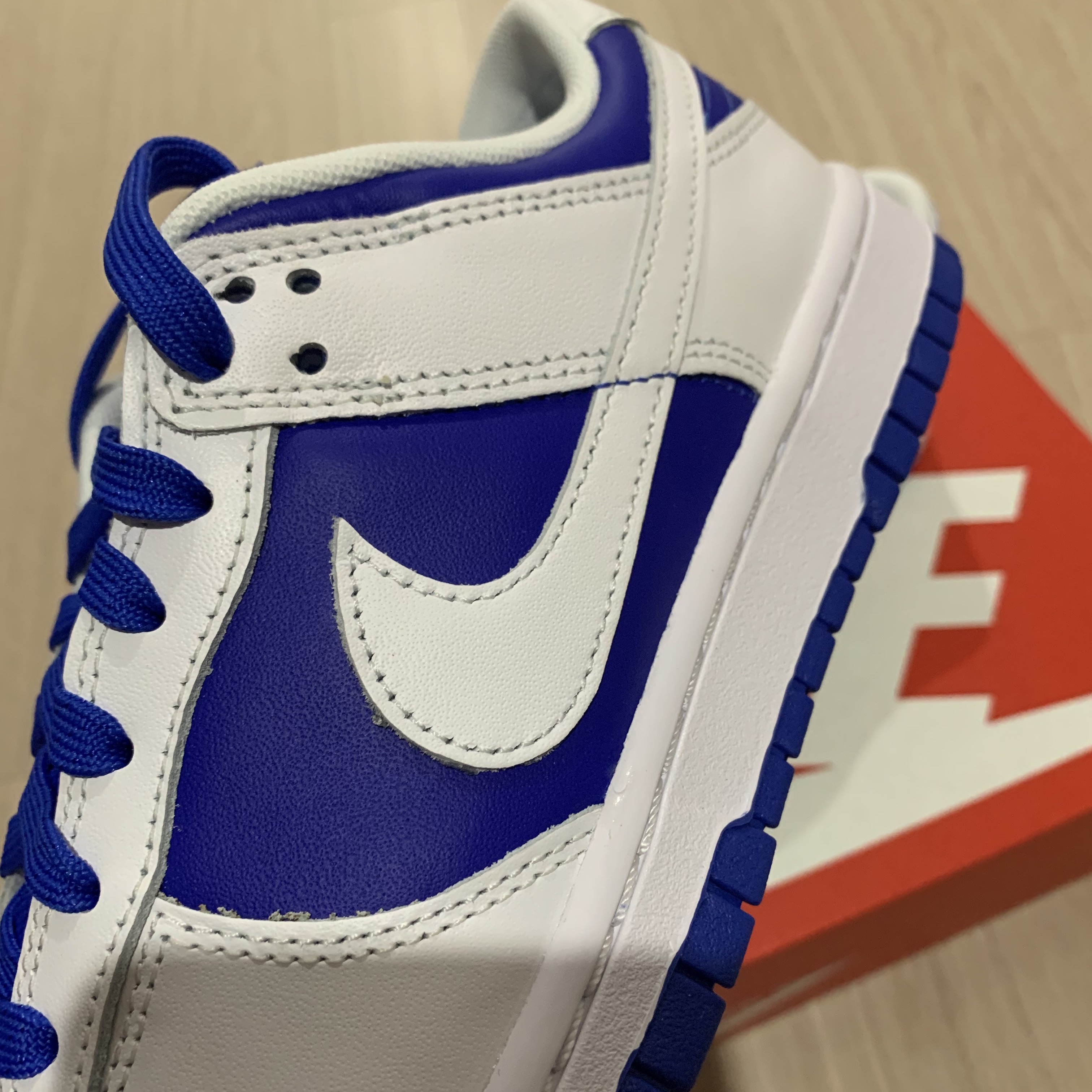 Nike Dunk Low Retro Racer Blue and White 착용 스타일 - 3