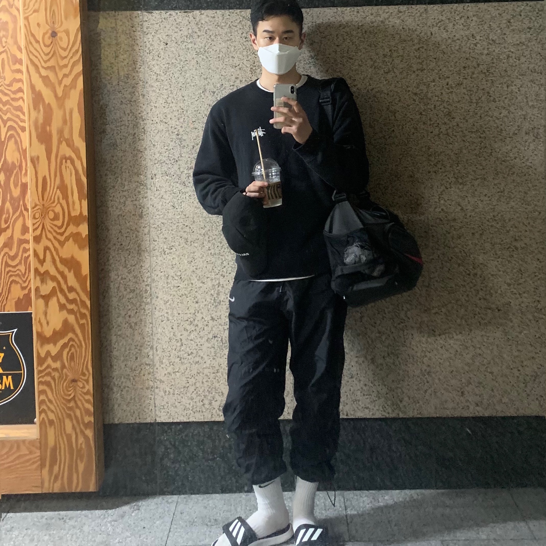 Stussy Basic Stussy LS T-Shirt Black 2022, Nike x Stussy NRG RA Washed Fleece Pants Black (DN4030-010) 착용 스타일