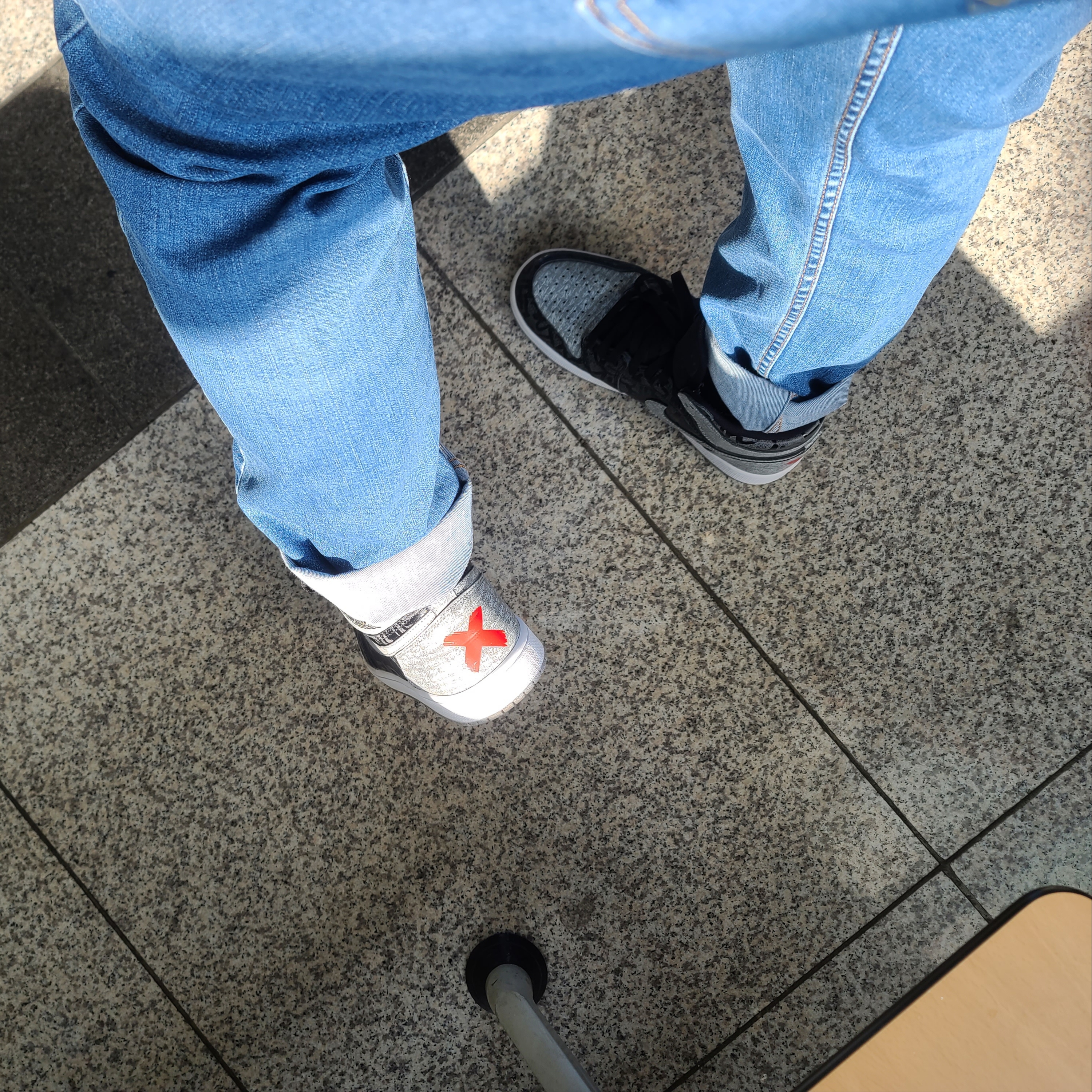 Jordan 1 Retro High OG Rebellionaire 착용 스타일 - 3