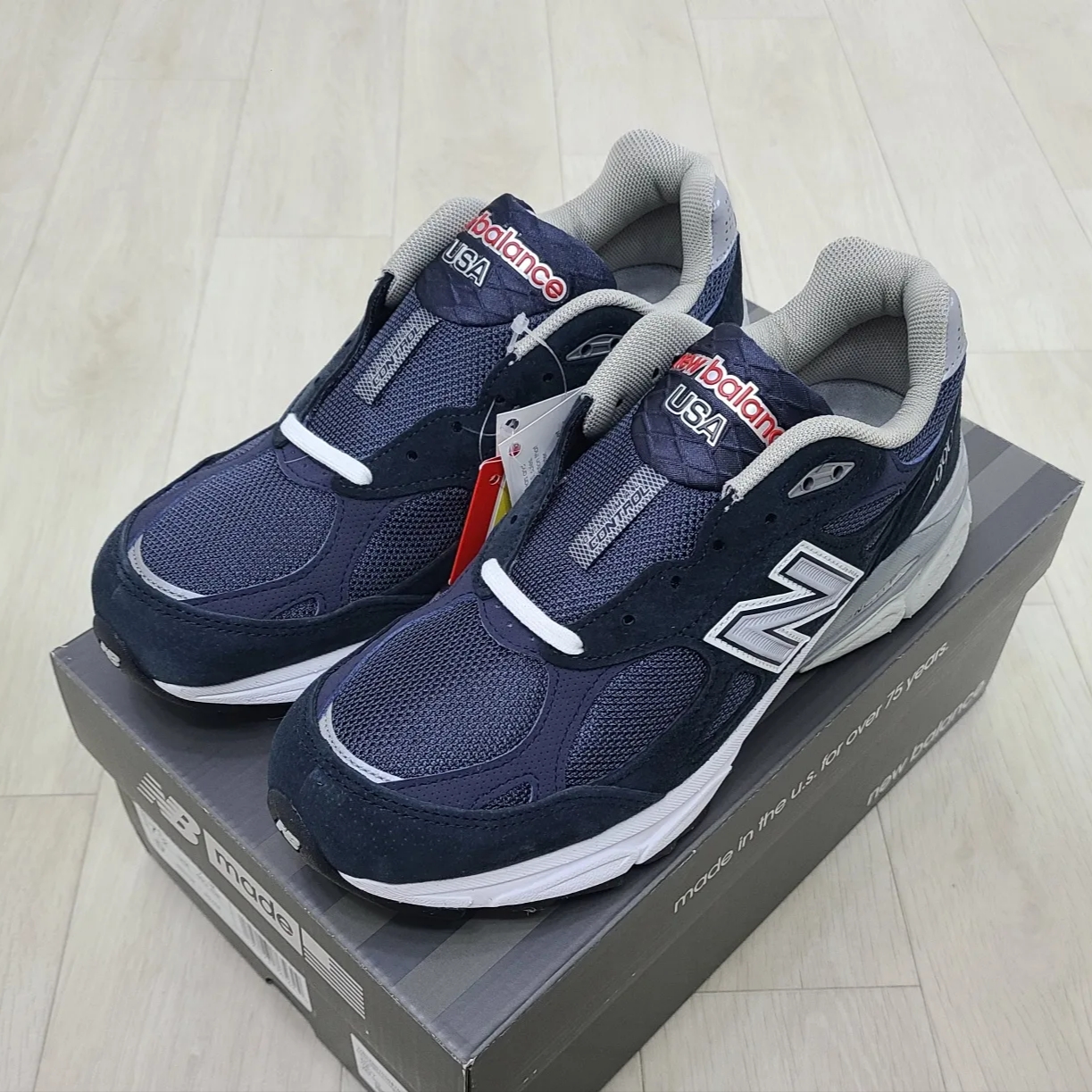 New Balance 990v3 Made in USA Black - D Standard 착용 스타일 - 2