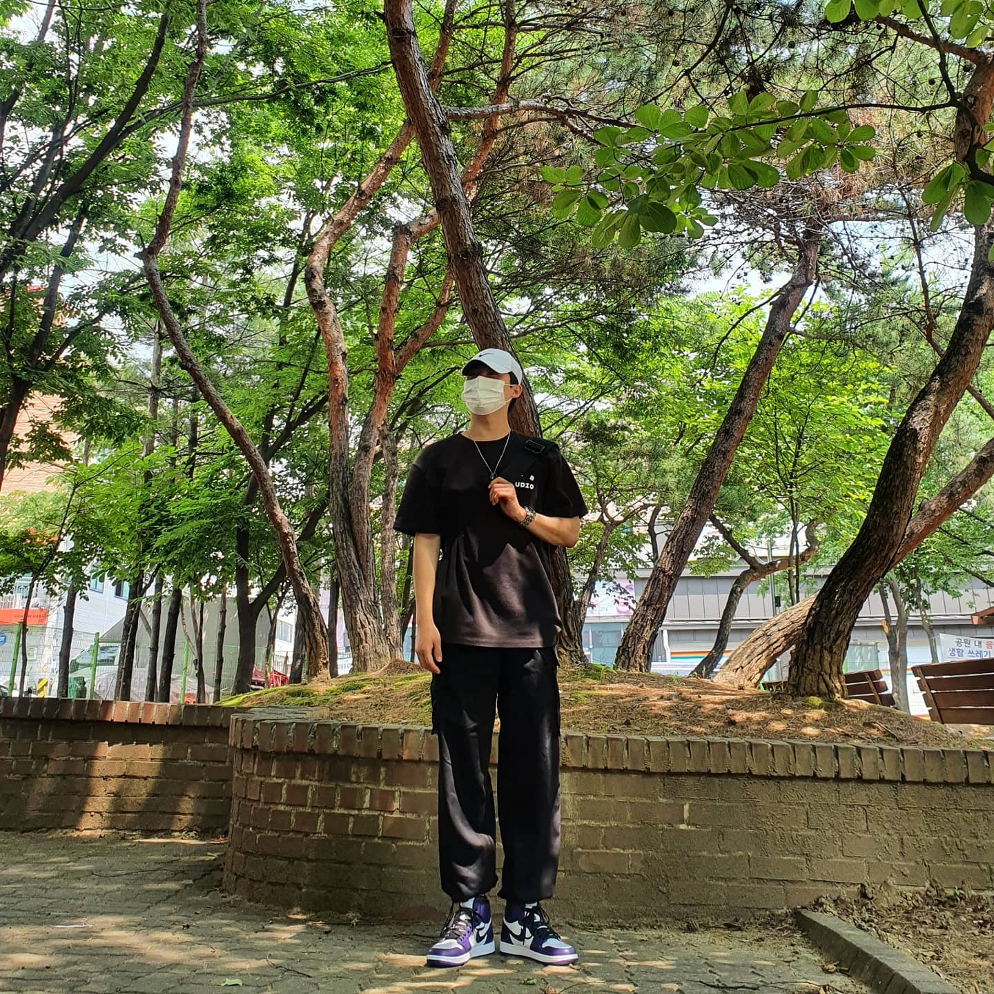 Jordan 1 Retro High OG Court Purple 2020, Nike Heritage 86 Futura Washed Cap White 착용 스타일