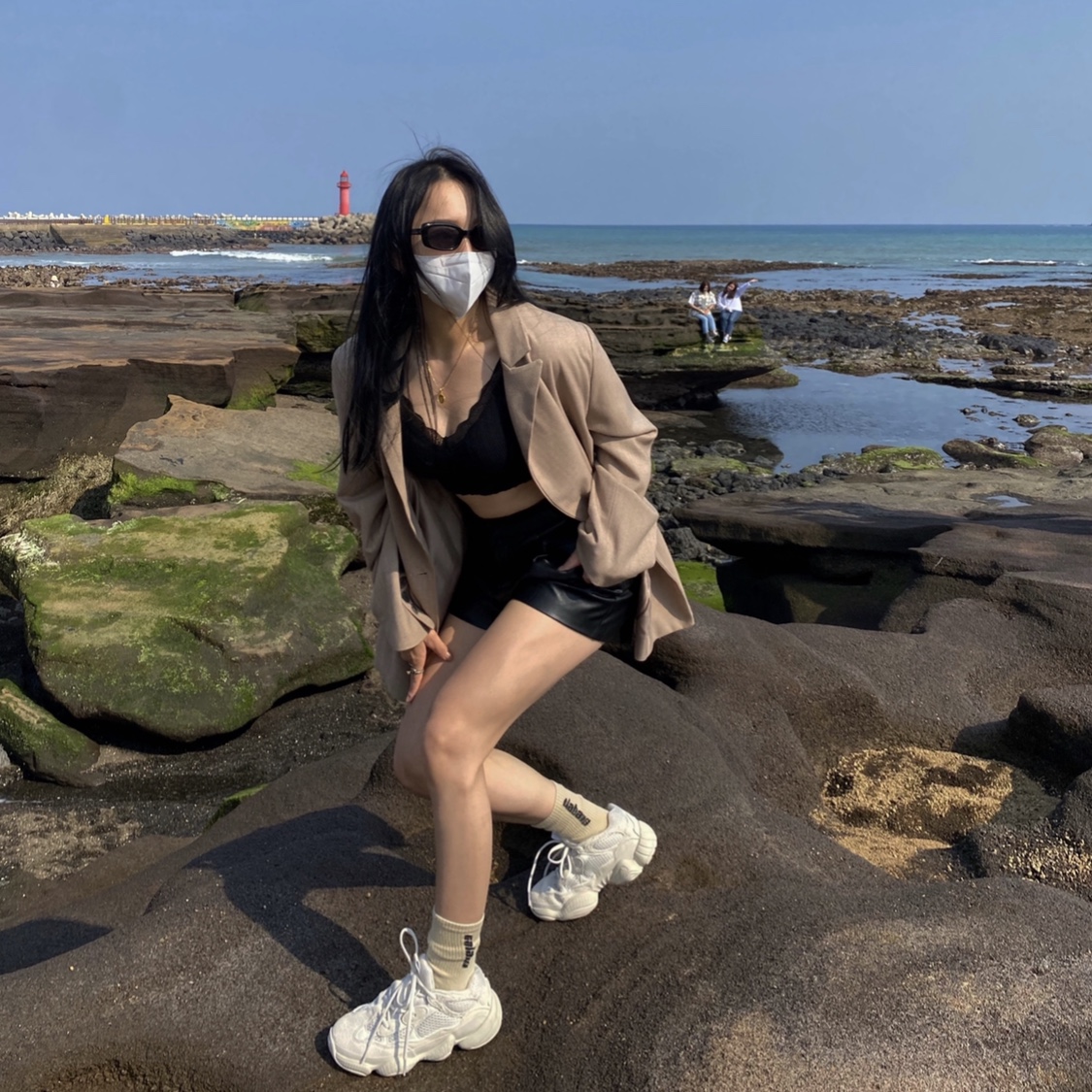 Adidas Yeezy 500 Blush 2022 착용 스타일