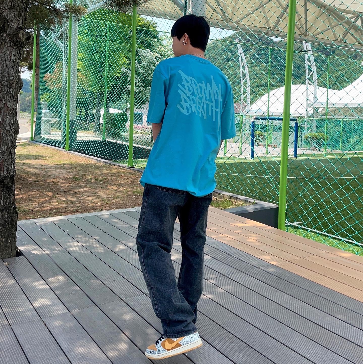 Nike SB Dunk Low Pro Safari 착용 스타일 - 2