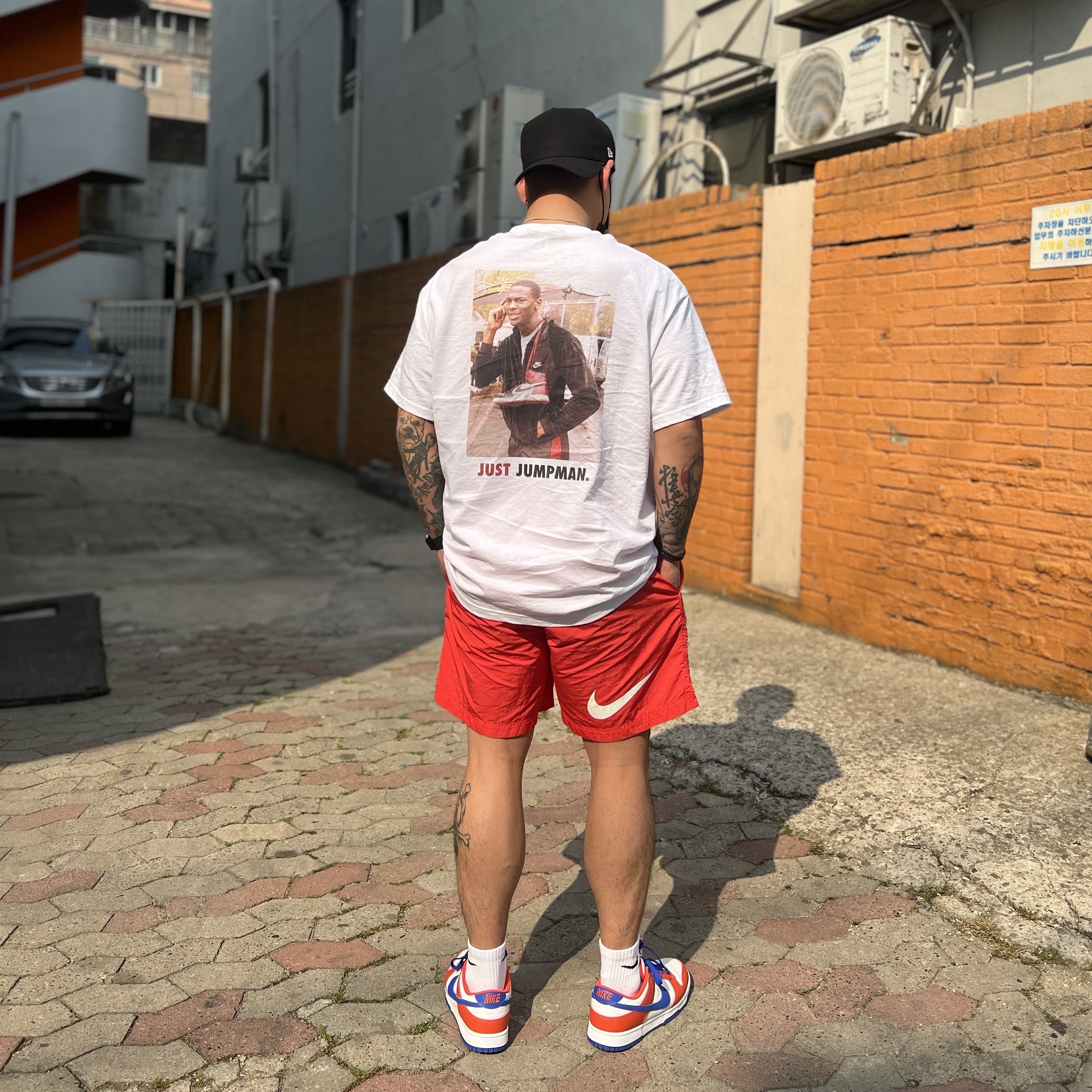 Nike x Stussy Water Shorts Habanero Red 착용 스타일 - 1