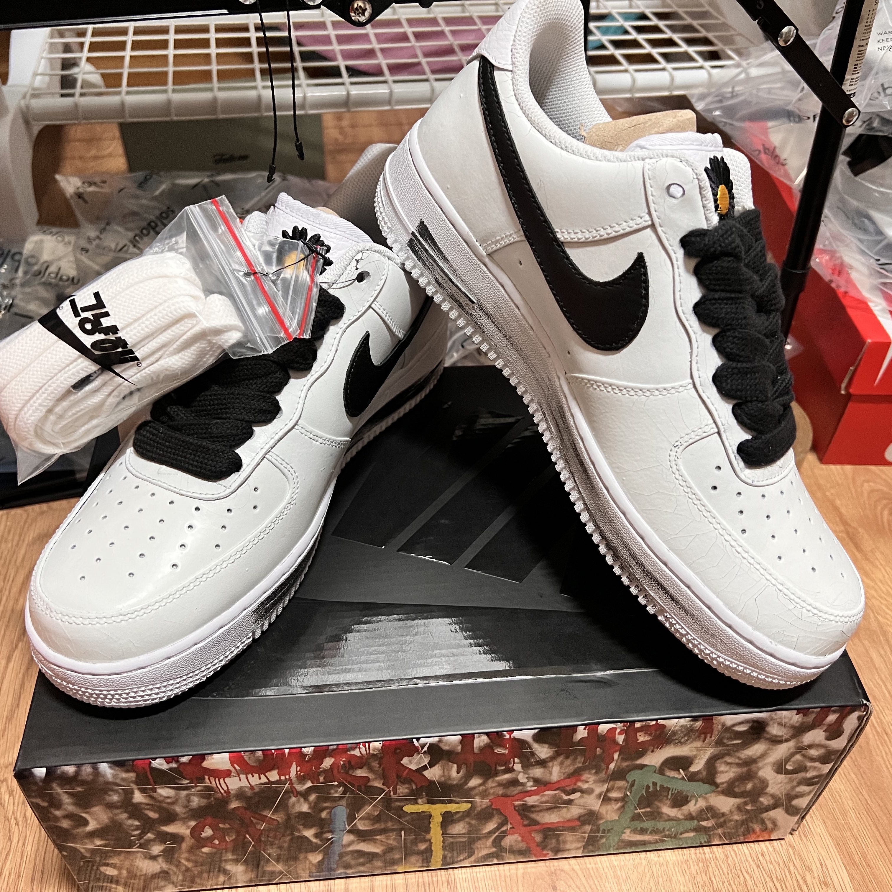 Nike x Peaceminusone Air Force 1 Low Para-Noise 2.0 착용 스타일
