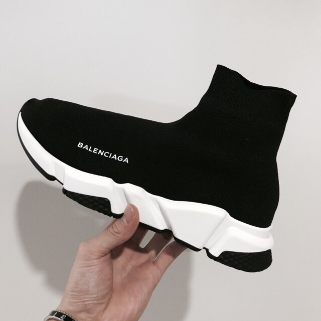 Balenciaga Speed Trainer Black White 2019 착용 스타일 - 2