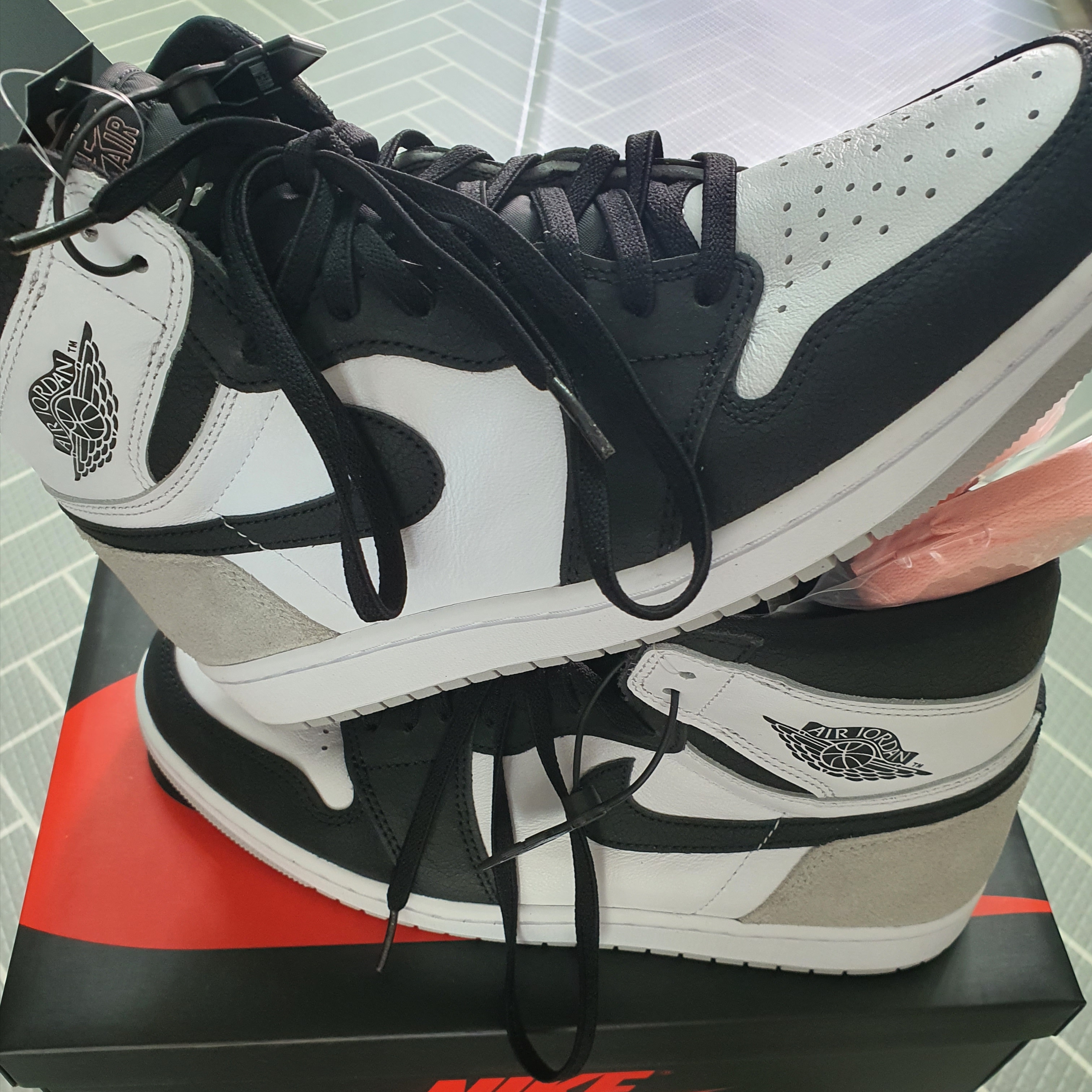 Jordan 1 Retro High OG Bleached Coral, Jordan 1 Retro High OG Heritage 착용 스타일 - 1