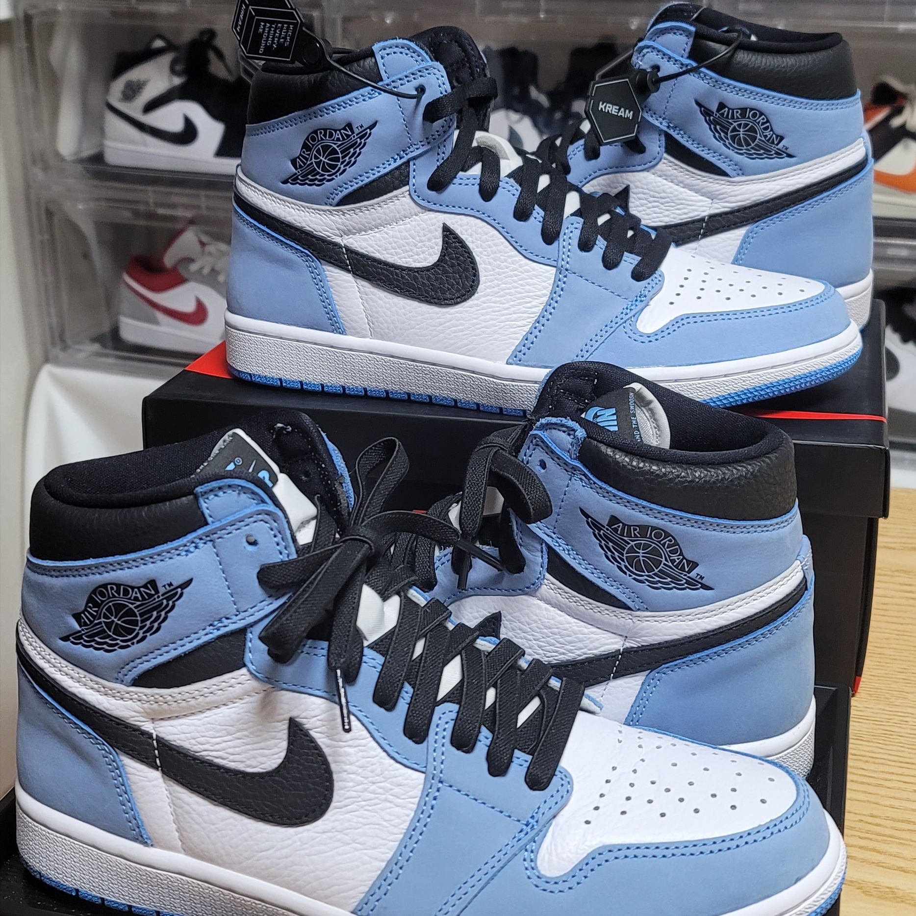Jordan 1 Retro High OG University Blue 착용 스타일