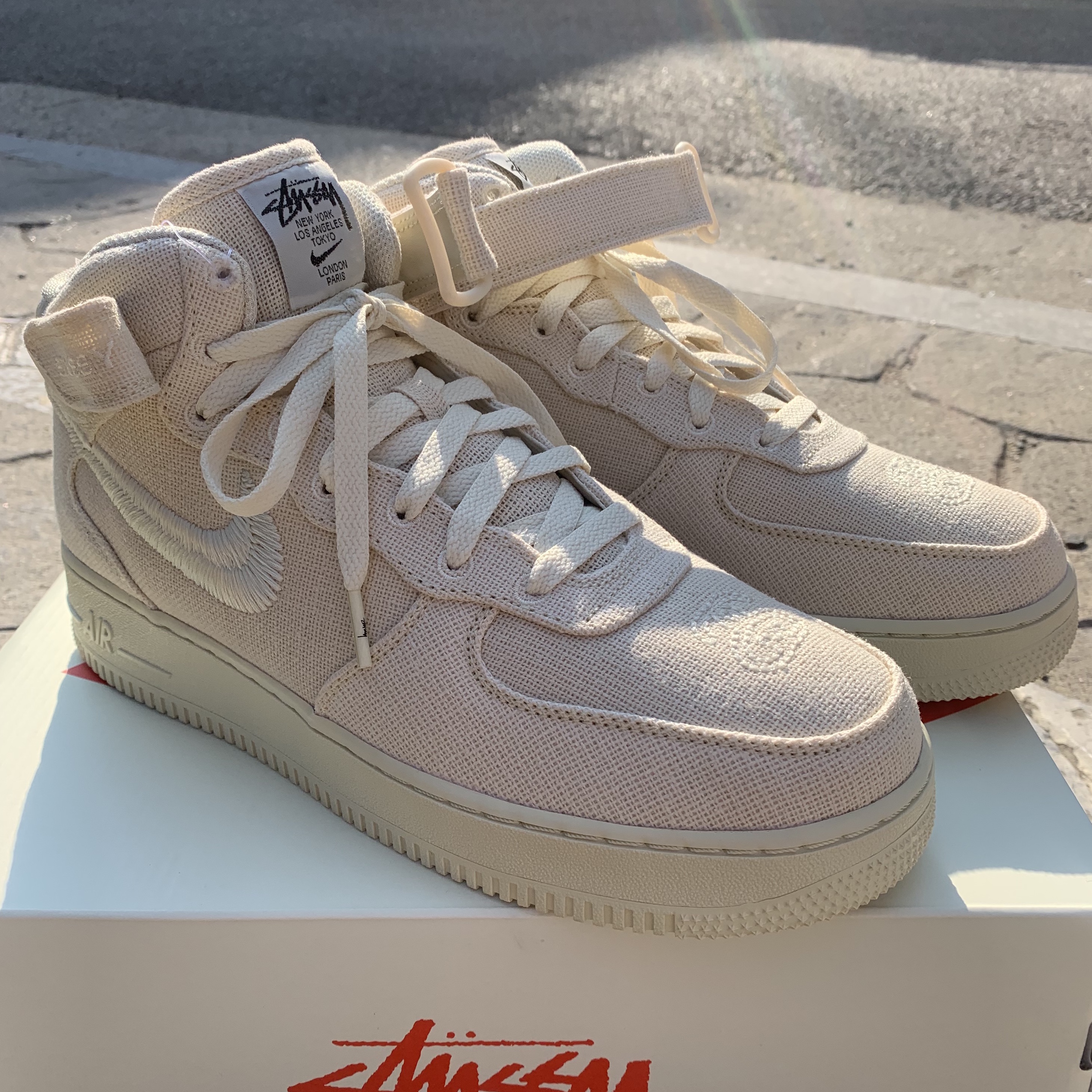 Nike x Stussy Air Force 1 '07 Mid SP Fossil, (PS) Nike x Stussy Air Force 1 '07 Mid SP Fossil 착용 스타일 - 2