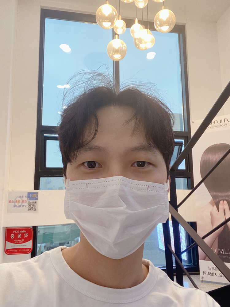 KREAM 프로필 이미지