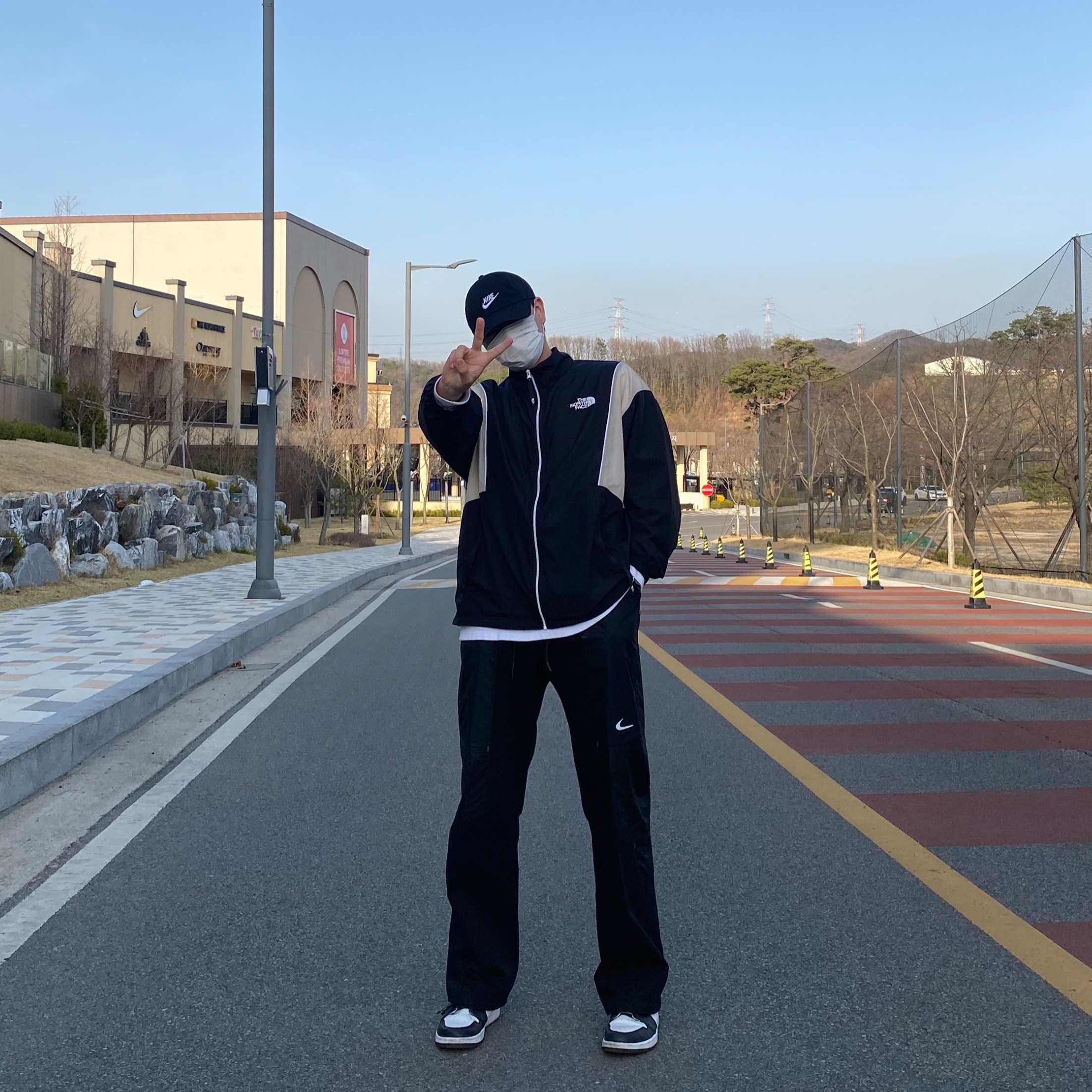 Nike x Off-White NRG Pants Black, Jordan 1 Retro High OG Black White 2014 착용 스타일 - 2
