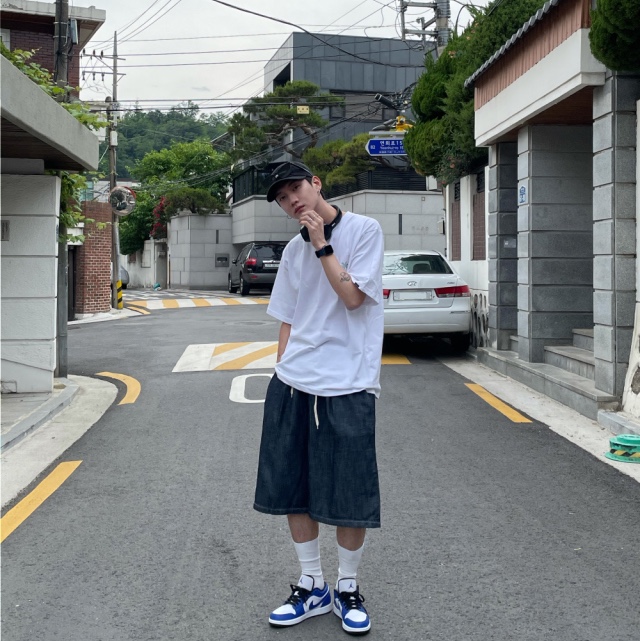 Supreme Reflective Dyed Camp Cap Black - 21SS, Jordan 1 Low Hyper Royal 착용 스타일 - 2