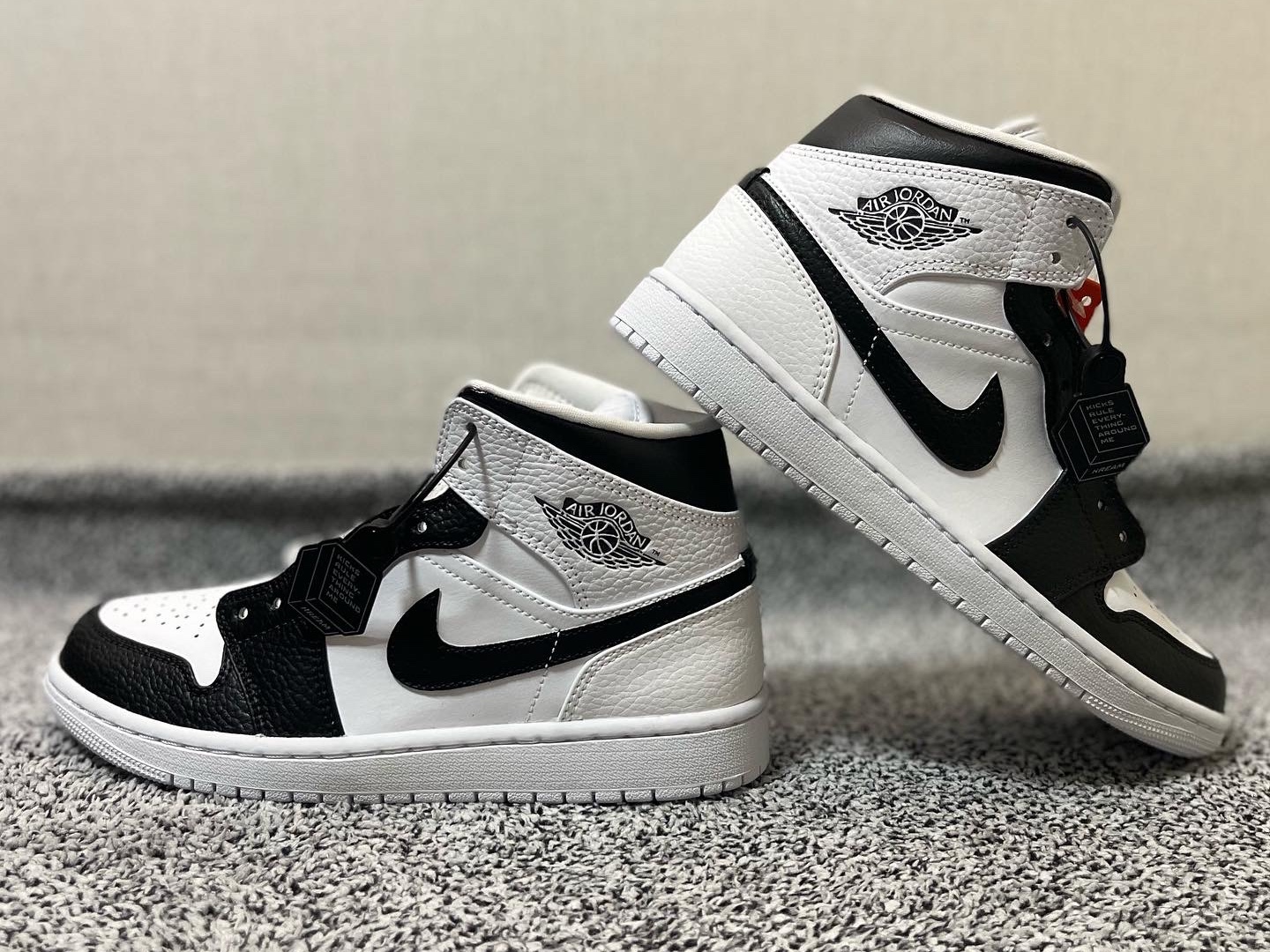 Jordan 1 Mid Triple White, Jordan 1 Mid Triple White 2020 착용 스타일